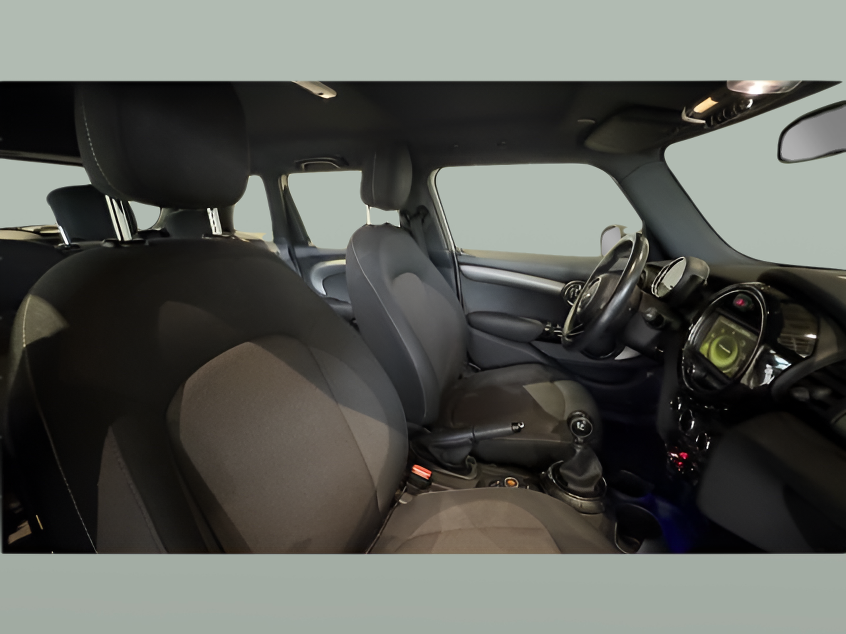 fotoG 7 del MINI MINI 5 Portas One D 70 kW (95 CV) 95cv Diesel de 2016 em Braga
