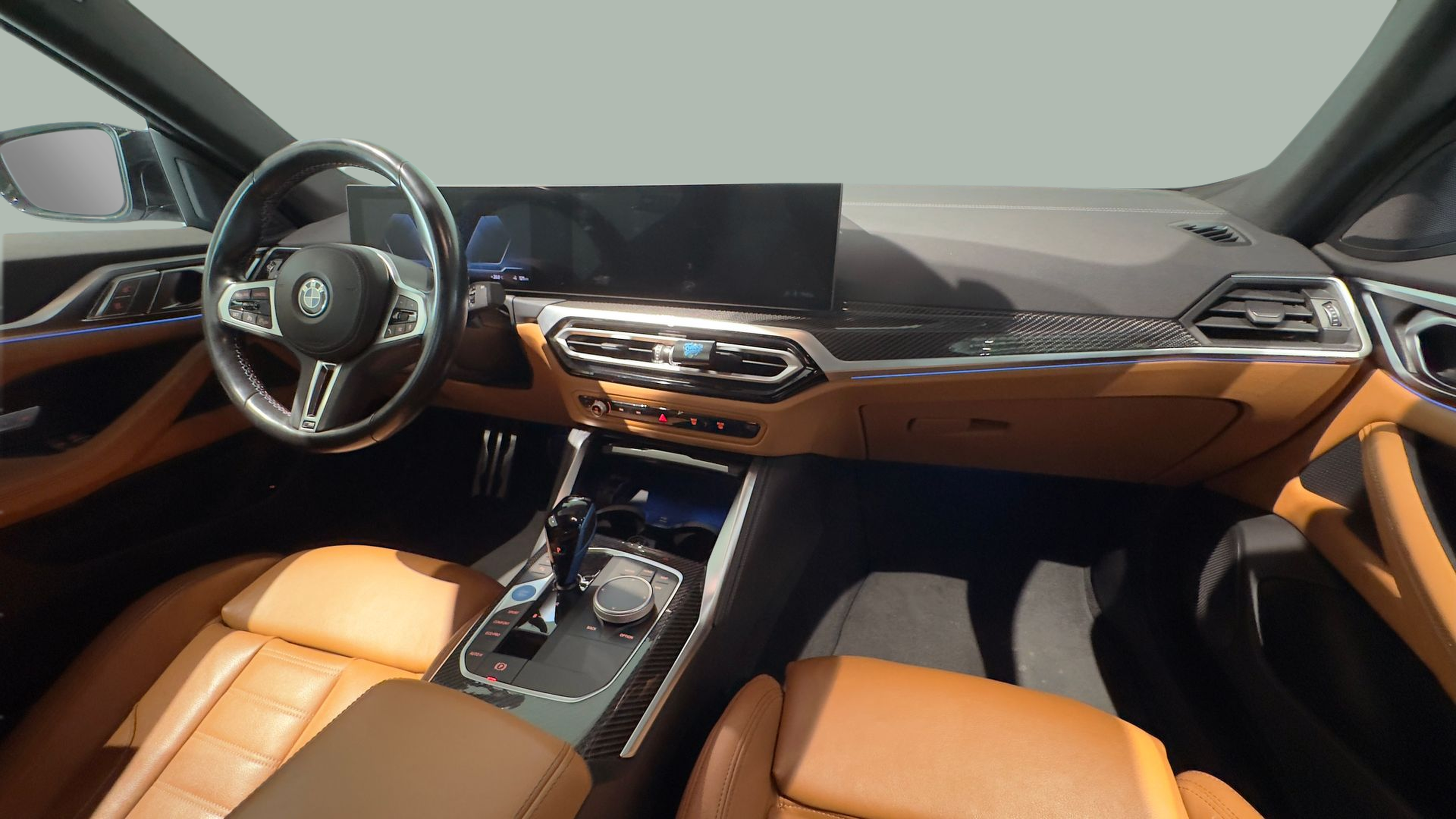 BMW i4 i4 M50 color Gris. Año 2023. 400KW(544CV). Elétrico. En concesionario BMcar Póvoa Varzim de Póvoa de Varzim