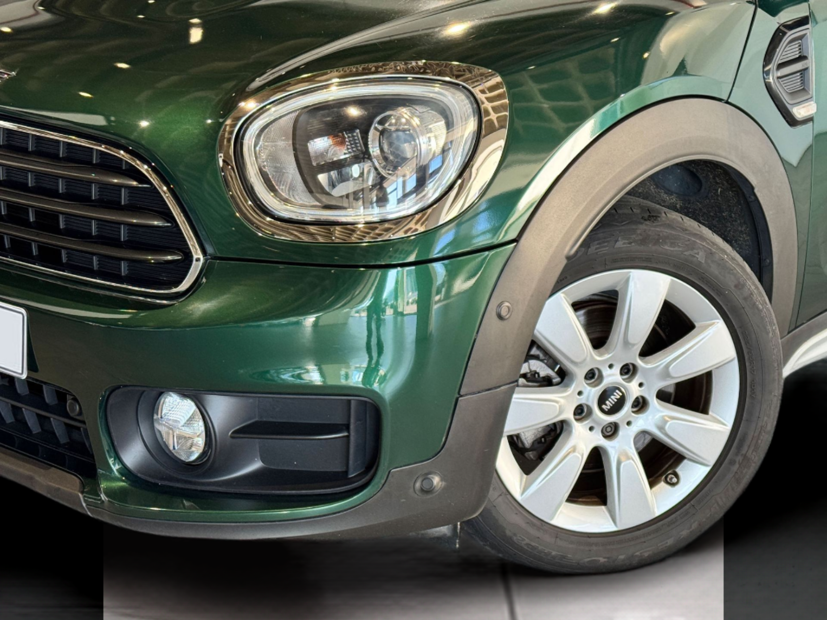 fotoG 5 del MINI MINI Countryman Cooper D ALL4 110 kW (150 CV) 150cv Diesel de 2018 em Braga
