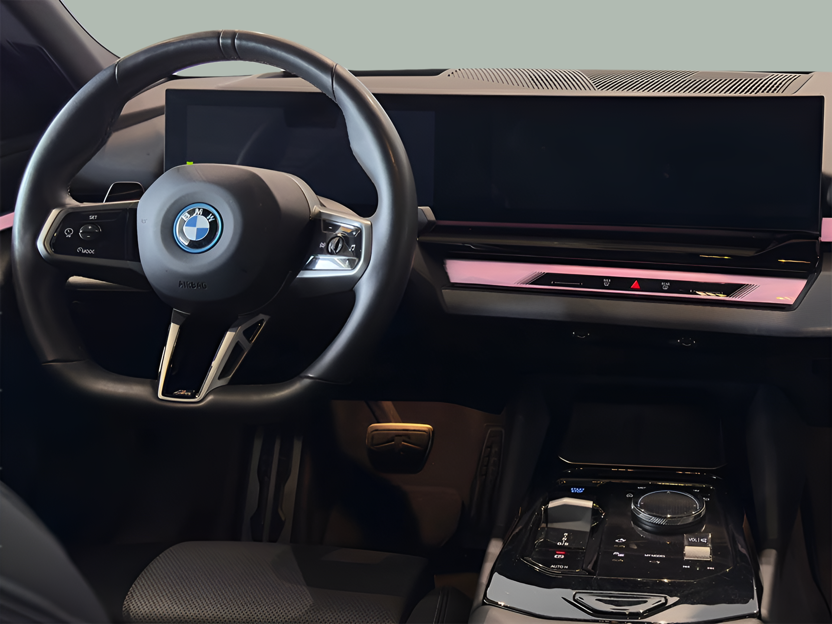 BMW i5 eDrive40 color Negro. Año 2024. 250KW(340CV). Elétrico. En concesionario BMcar Braga de Braga