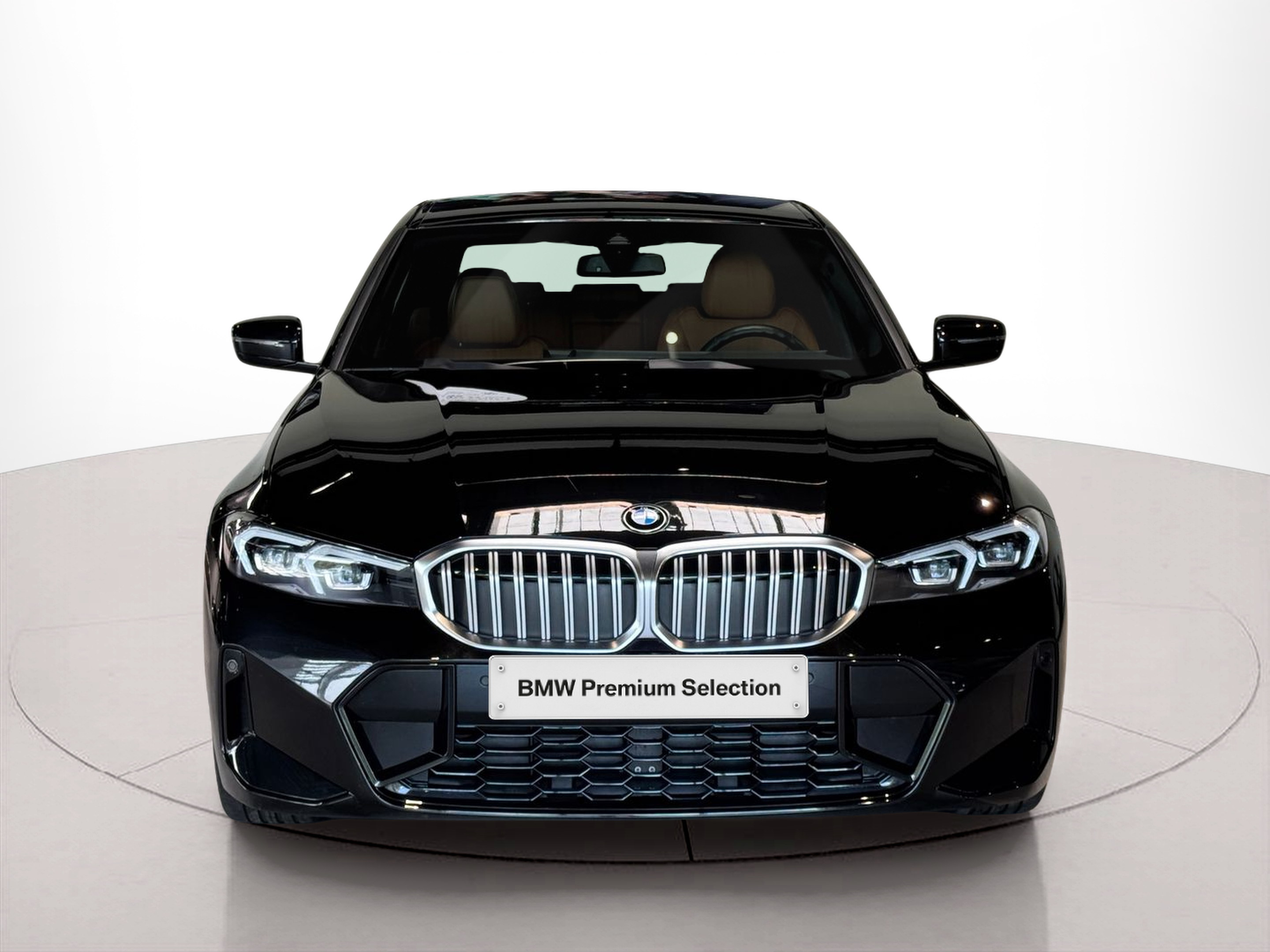 Fotos de BMW Série 3 330d Berlina color Negro. Año 2023. 210KW(286CV). Diesel. En concesionario BMcar Guimarães de Guimarães