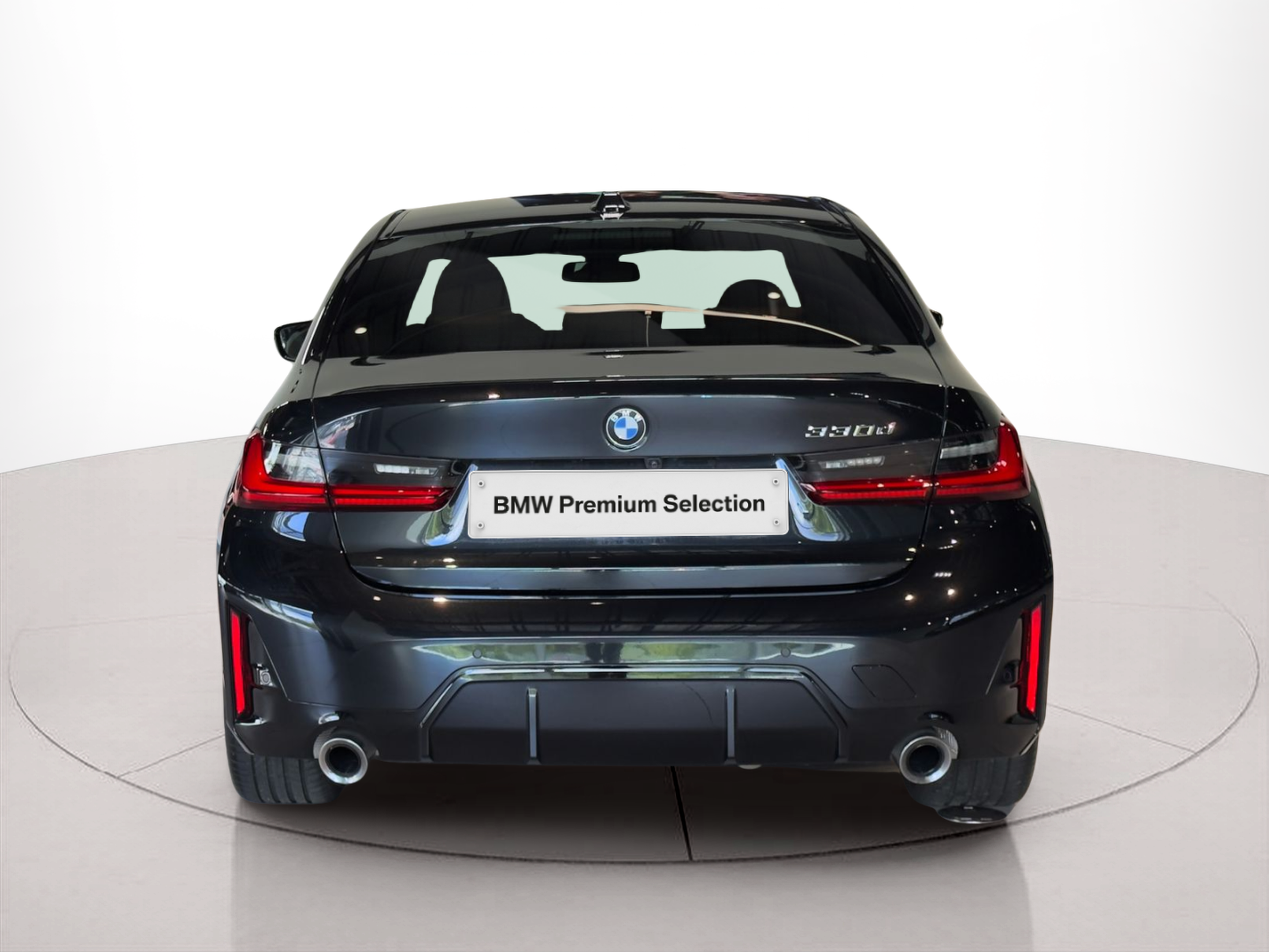 BMW Série 3 330d Berlina color Negro. Año 2023. 210KW(286CV). Diesel. En concesionario BMcar Guimarães de Guimarães