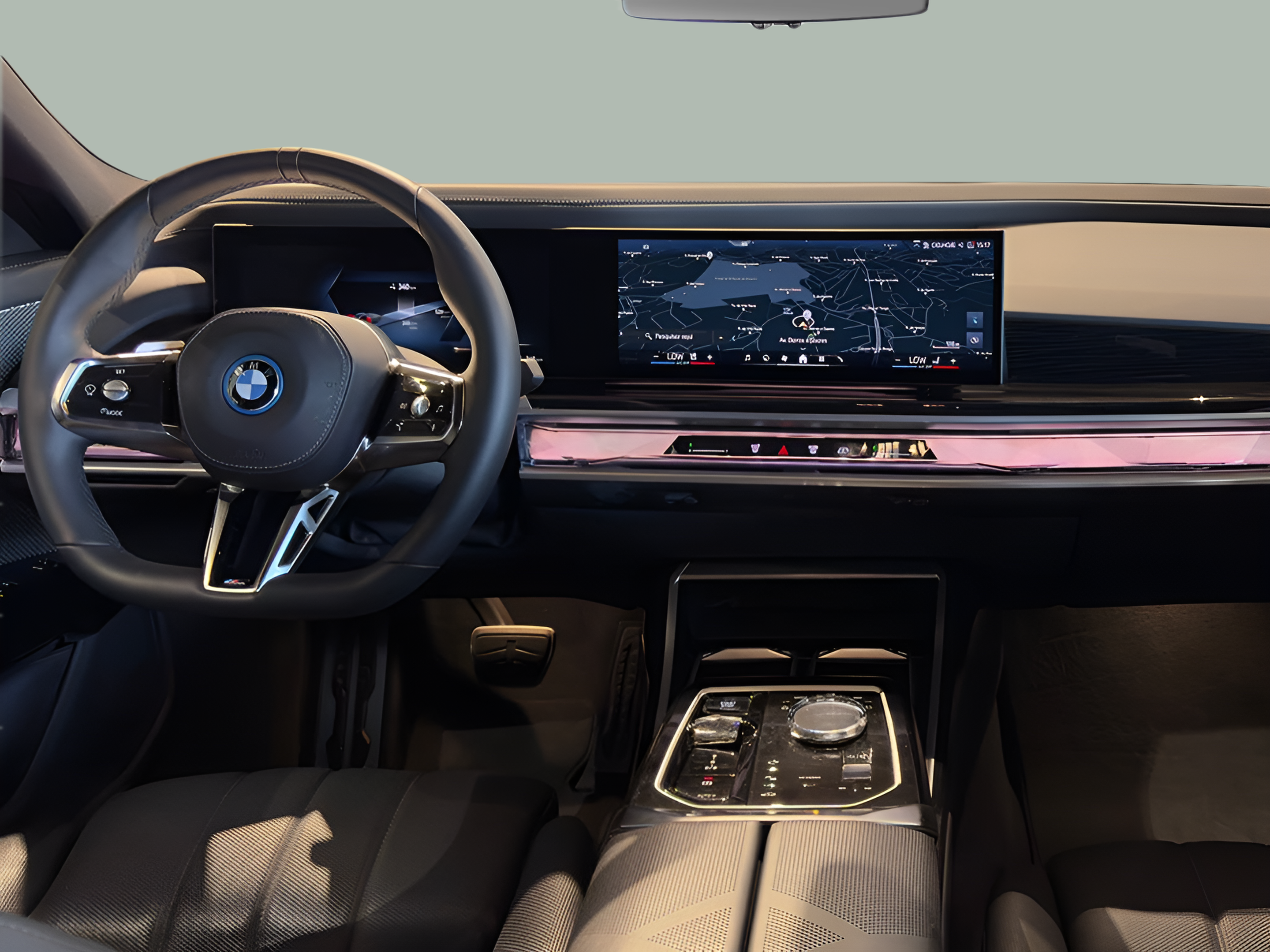 BMW I7 xDrive60 color Gris. Año 2024. 400KW(544CV). Elétrico. En concesionario BMcar Braga de Braga