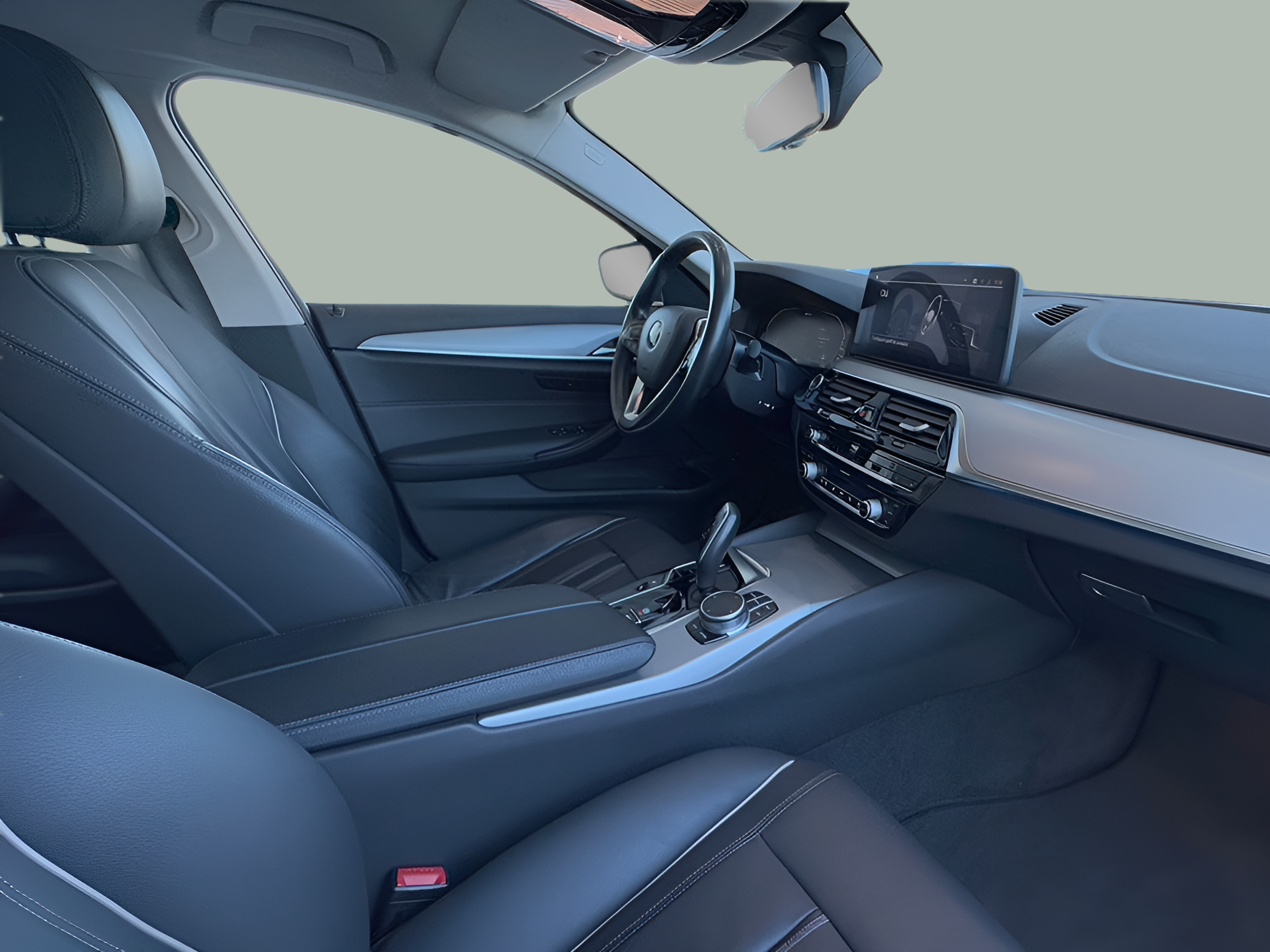 BMW Série 5 530e Berlina color Negro. Año 2020. 215KW(292CV). Elétrico / Gasolina Híbrido. En concesionario BMcar Braga de Braga