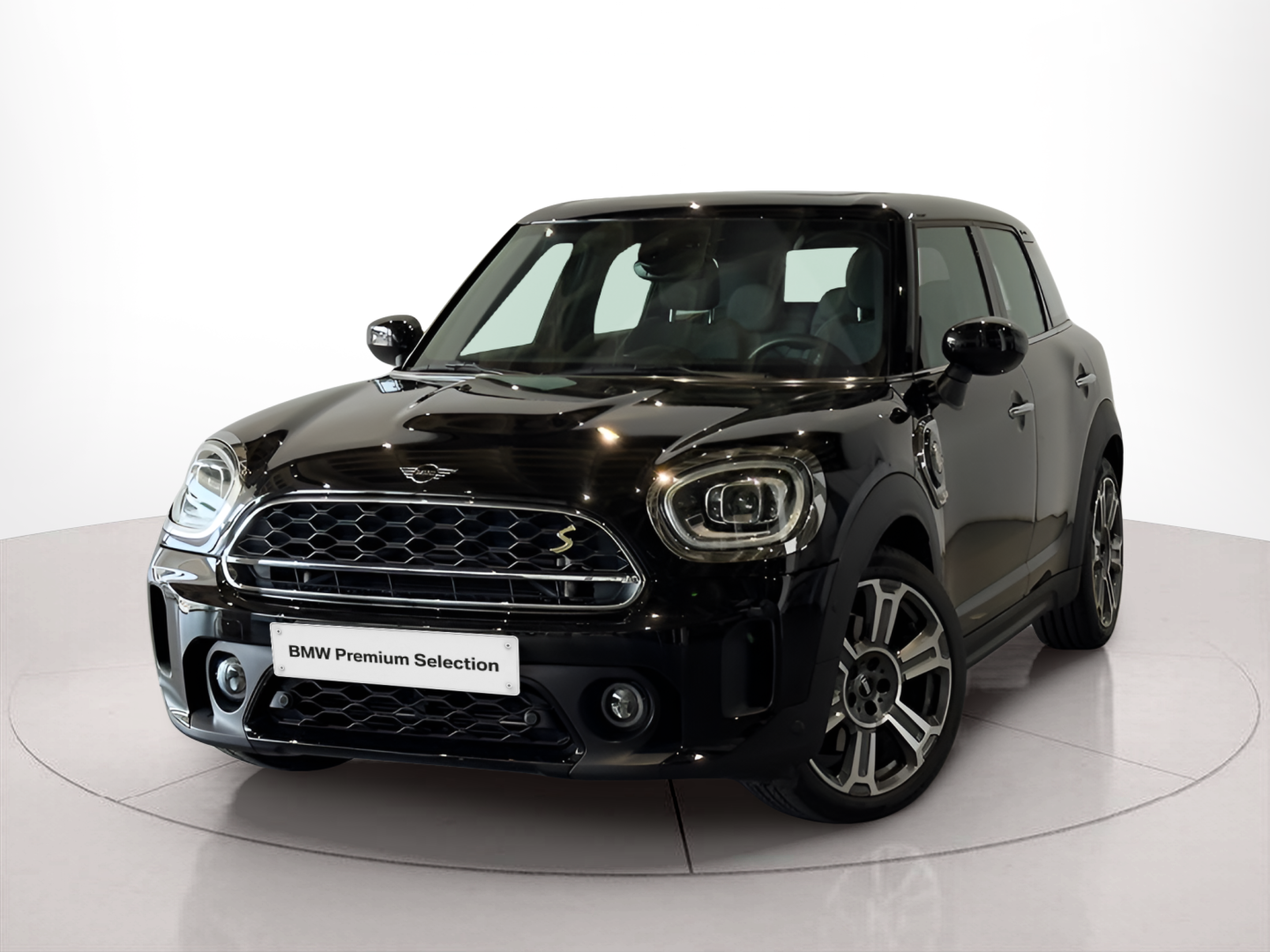 Fotos de MINI Countryman Cooper S E ALL4 162 kW (220 CV)