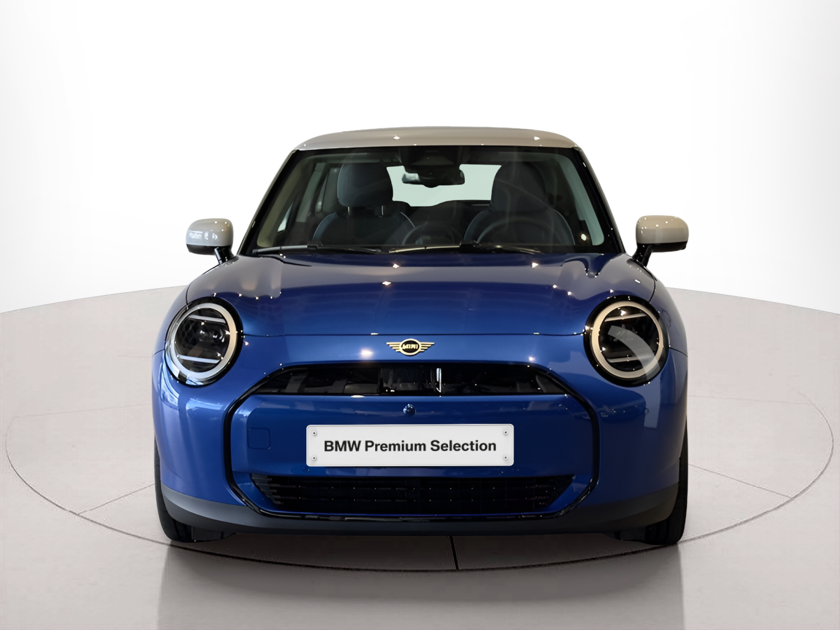 Fotos de MINI 3 Portas Cooper E 135 kW (184 CV)