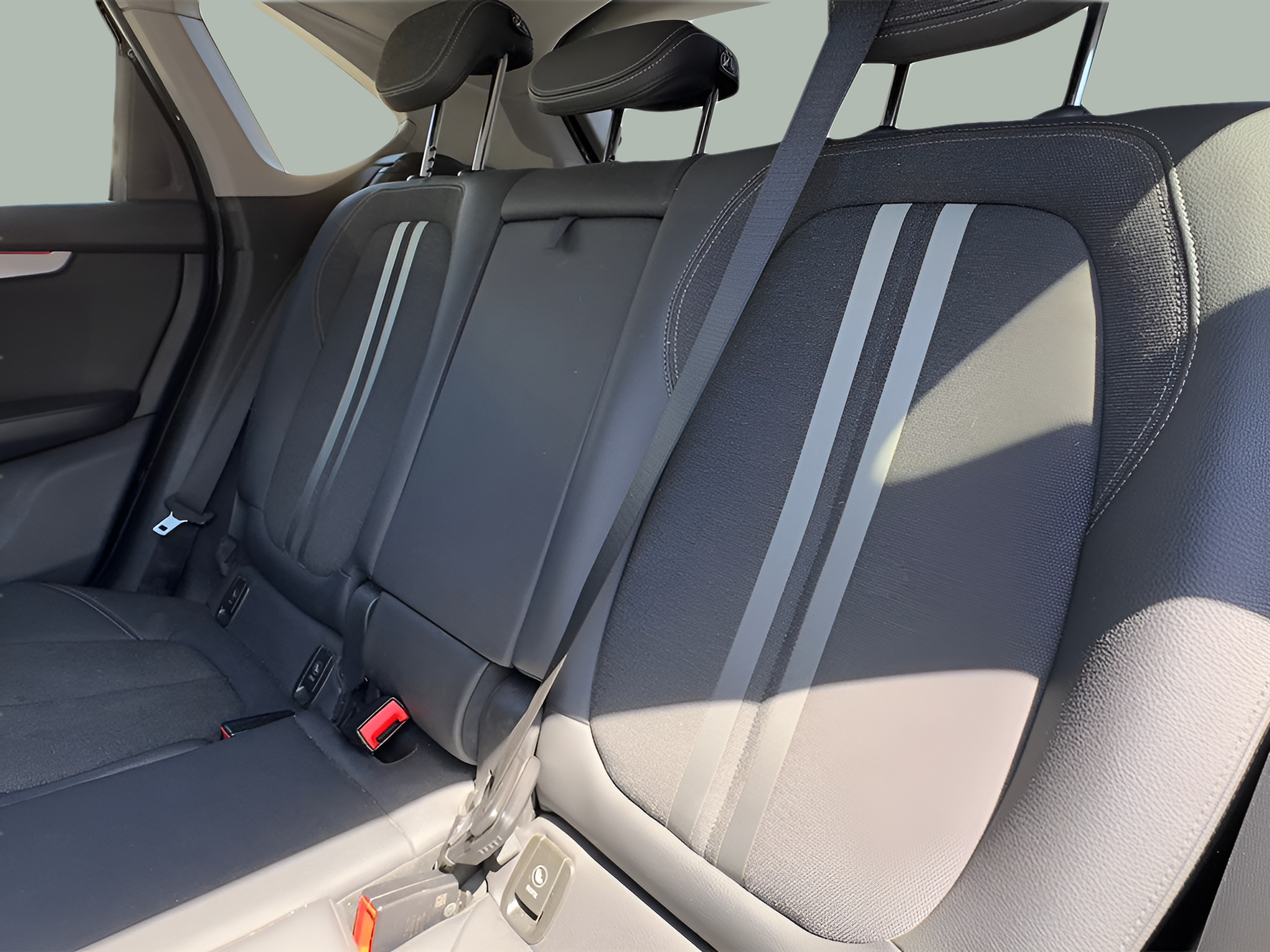 BMW Série 2 216d Active Tourer color Negro. Año 2018. 85KW(116CV). Diesel. En concesionario BMcar Viana do Castelo de Viana do Castelo