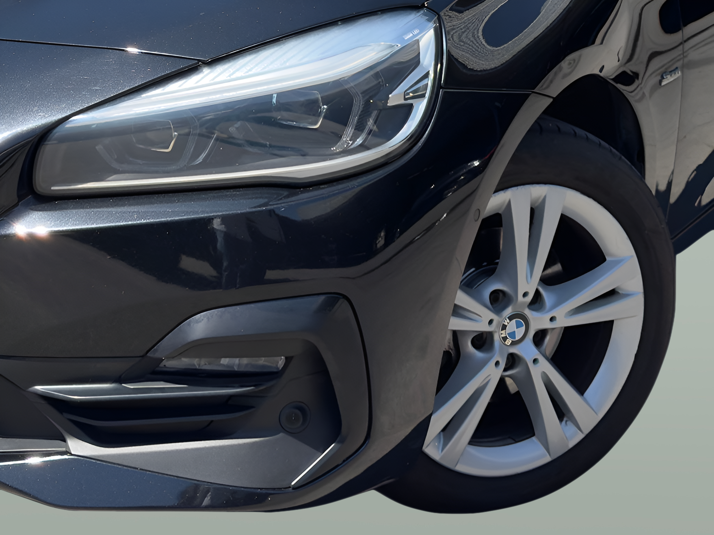 BMW Série 2 216d Active Tourer color Negro. Año 2018. 85KW(116CV). Diesel. En concesionario BMcar Viana do Castelo de Viana do Castelo