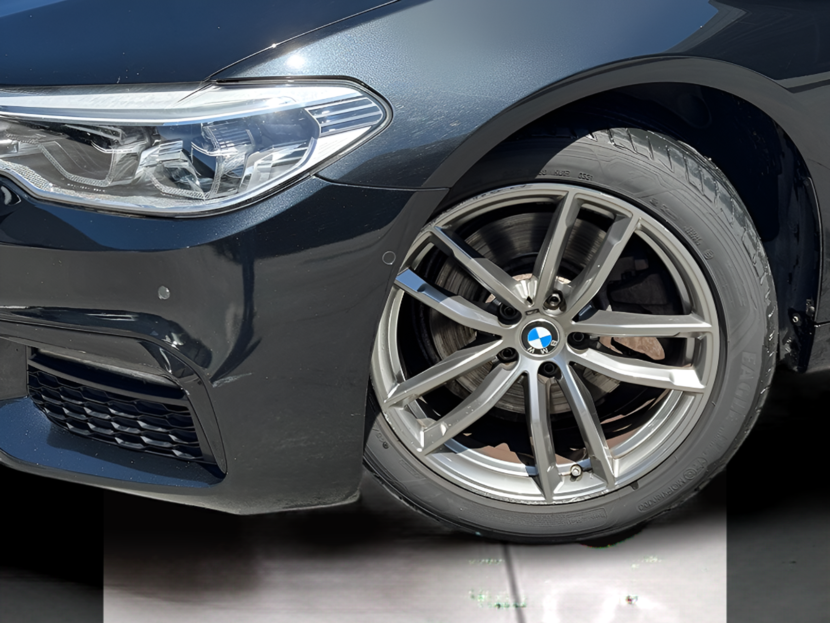 BMW Série 5 520d Touring color Negro. Año 2020. 140KW(190CV). Diesel. En concesionario BMcar Braga de Braga
