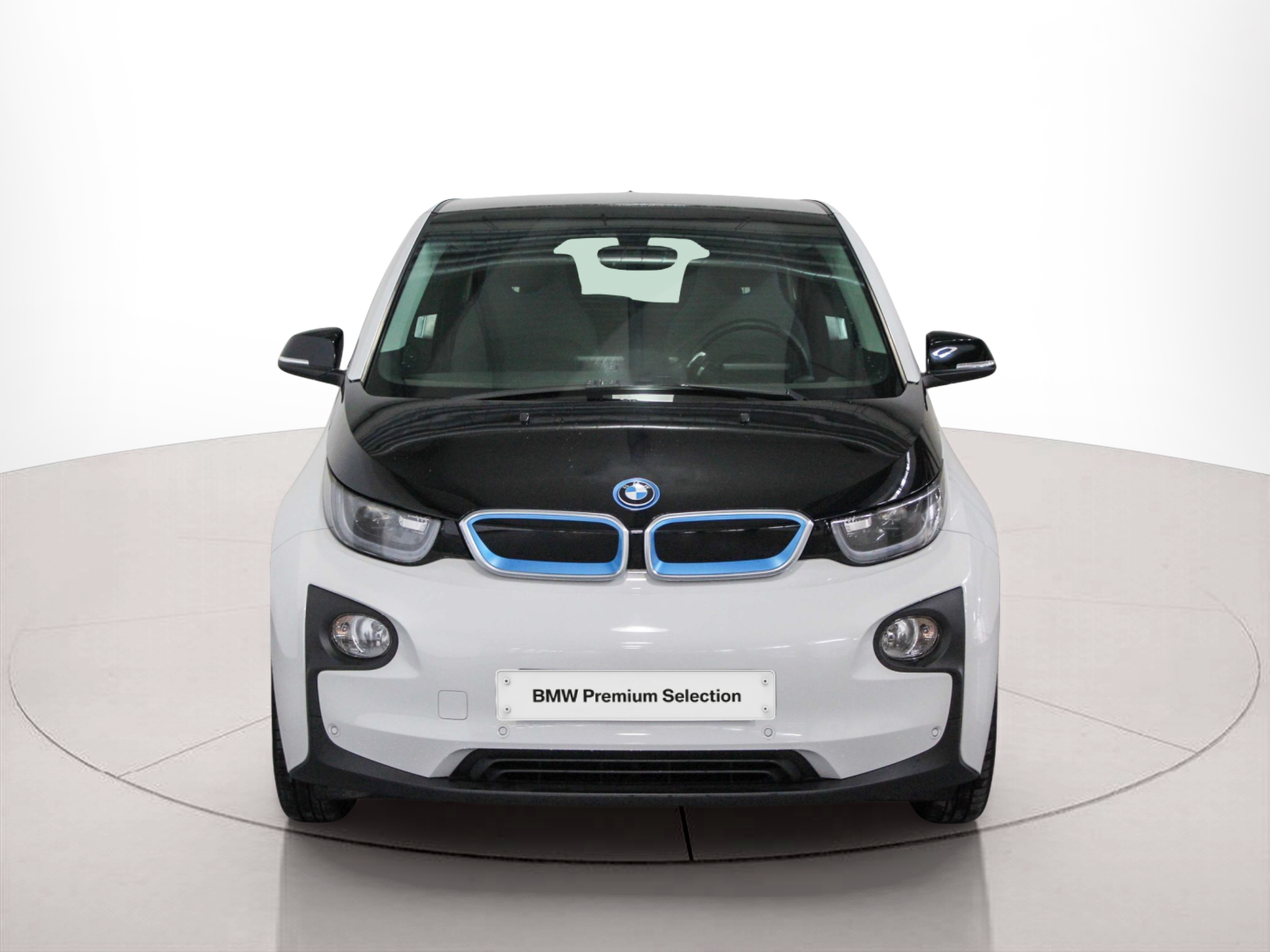 Fotos de BMW i3 i3 60Ah color Blanco. Año 2013. 125KW(170CV). Elétrico. En concesionario BMcar Braga de Braga