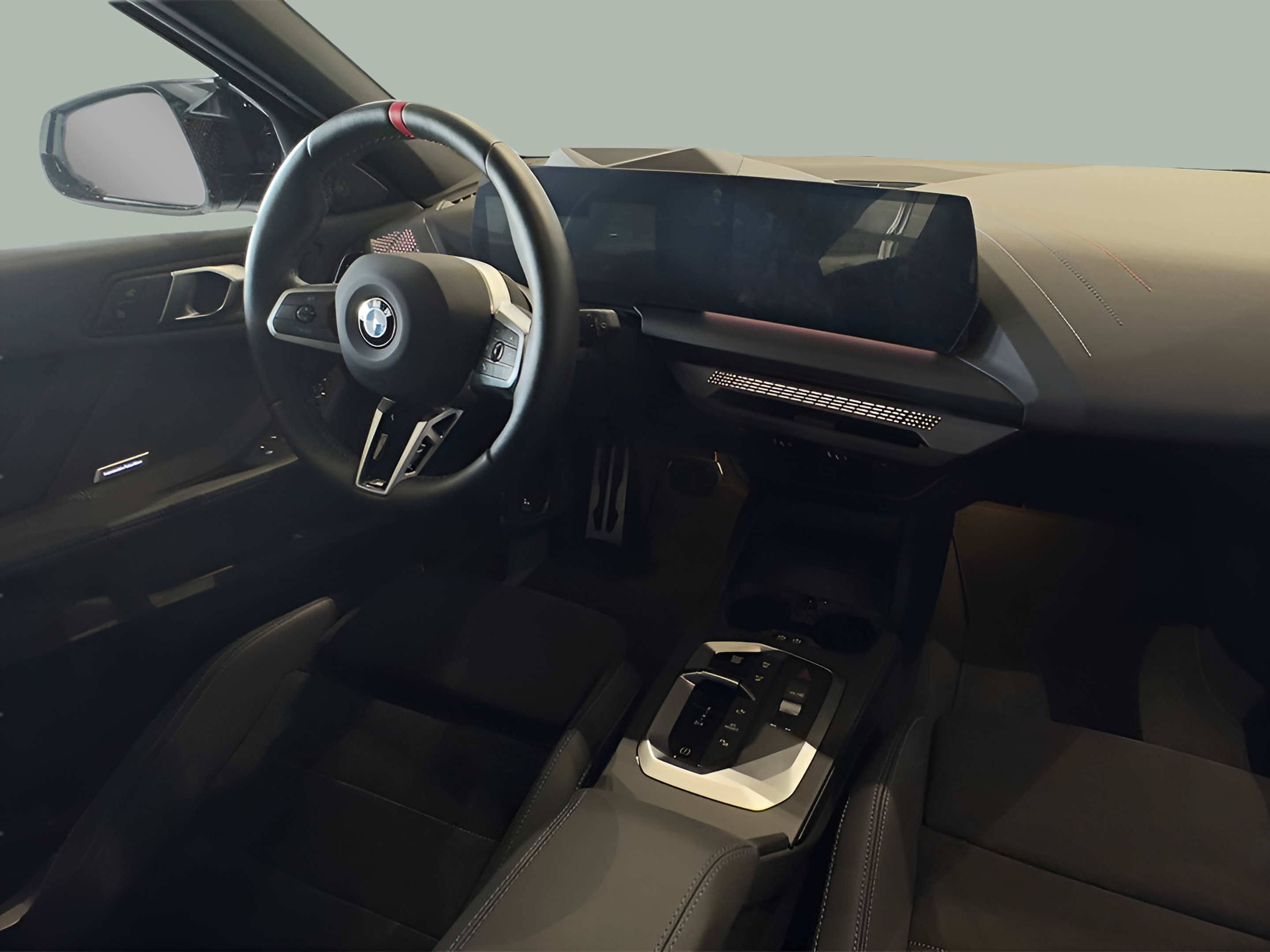 BMW Série 1 M135i xDrive color Blanco. Año 2024. 221KW(300CV). Gasolina. En concesionario BMcar Braga de Braga