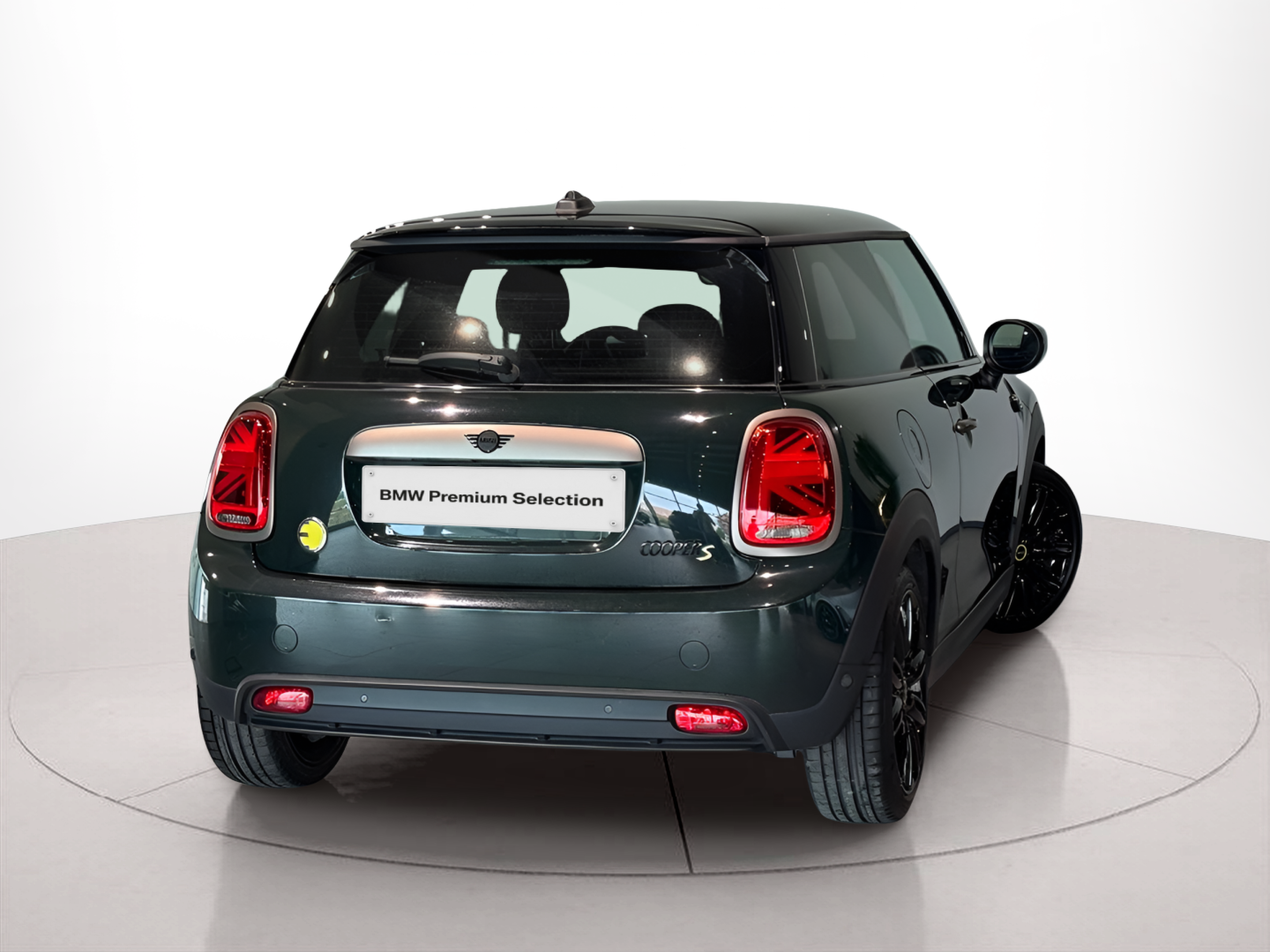 fotoG 3 del MINI MINI 3 Portas Cooper S E 135 kW (184 CV) 184cv Elétrico de 2022 em Braga