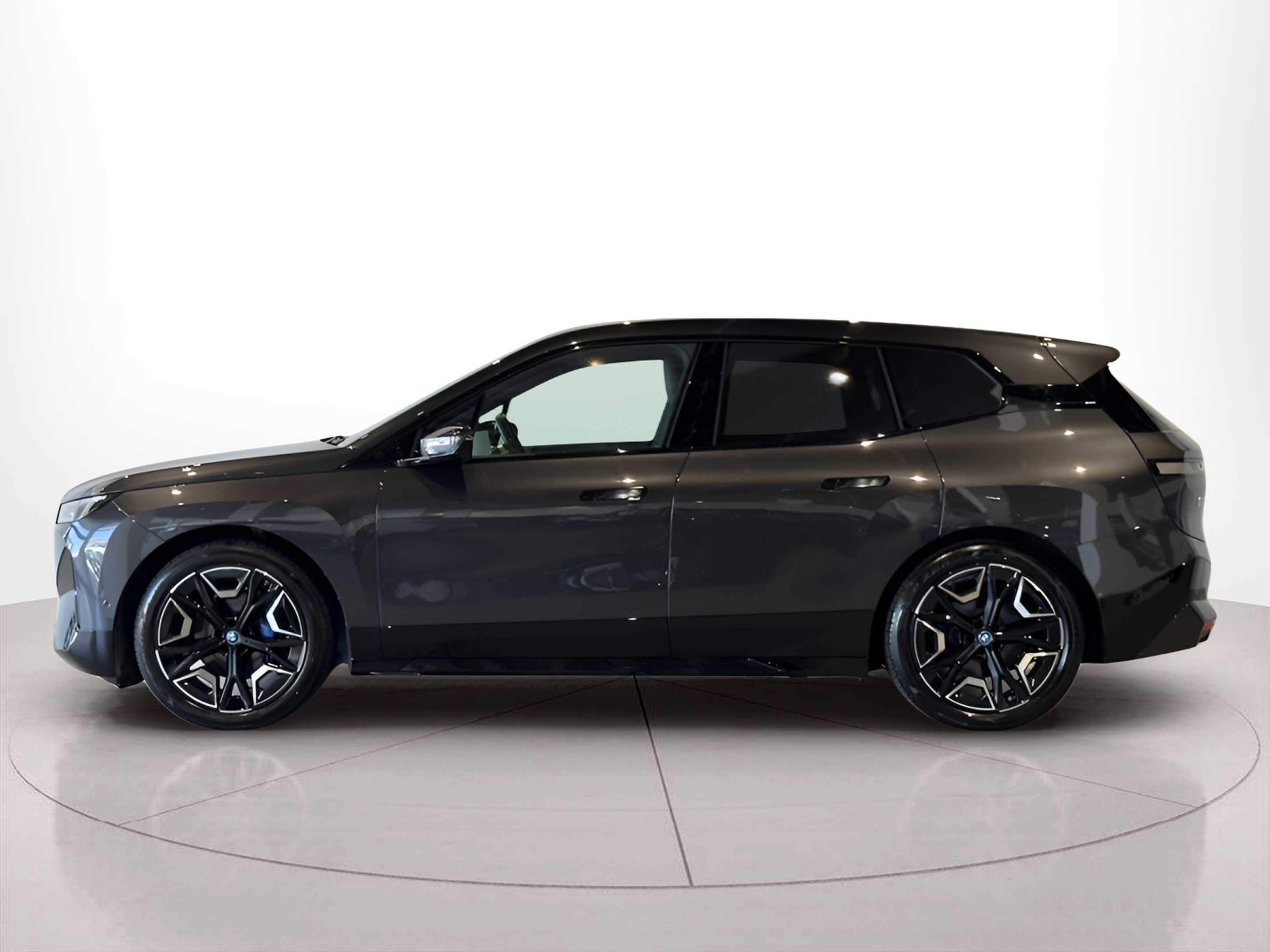Fotos de BMW iX xDrive50 color Gris. Año 2023. 385KW(523CV). Elétrico. En concesionario BMcar Braga de Braga