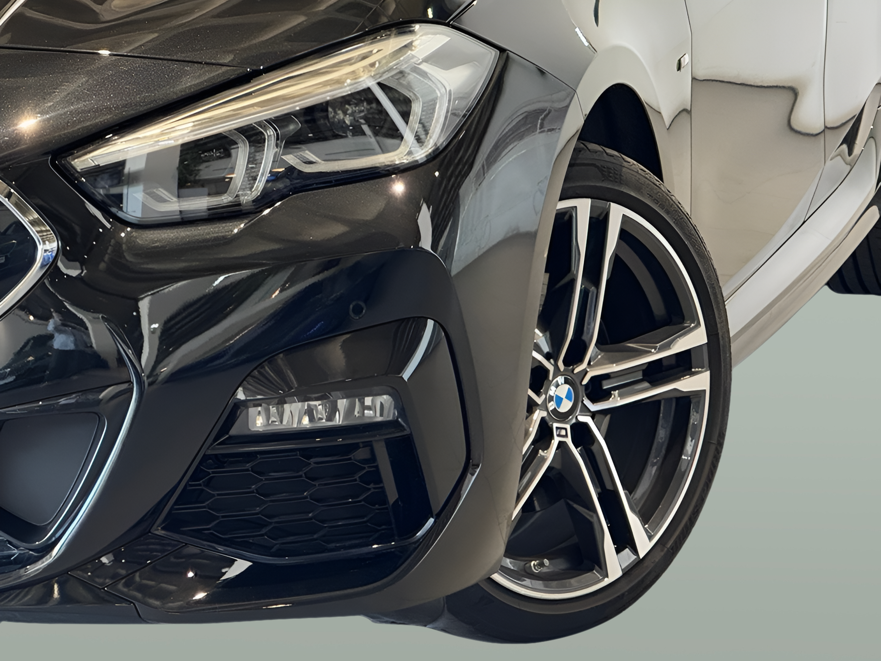 BMW Série 2 216d Gran Coupe color Negro. Año 2024. 85KW(116CV). Diesel. En concesionario BMcar Braga de Braga