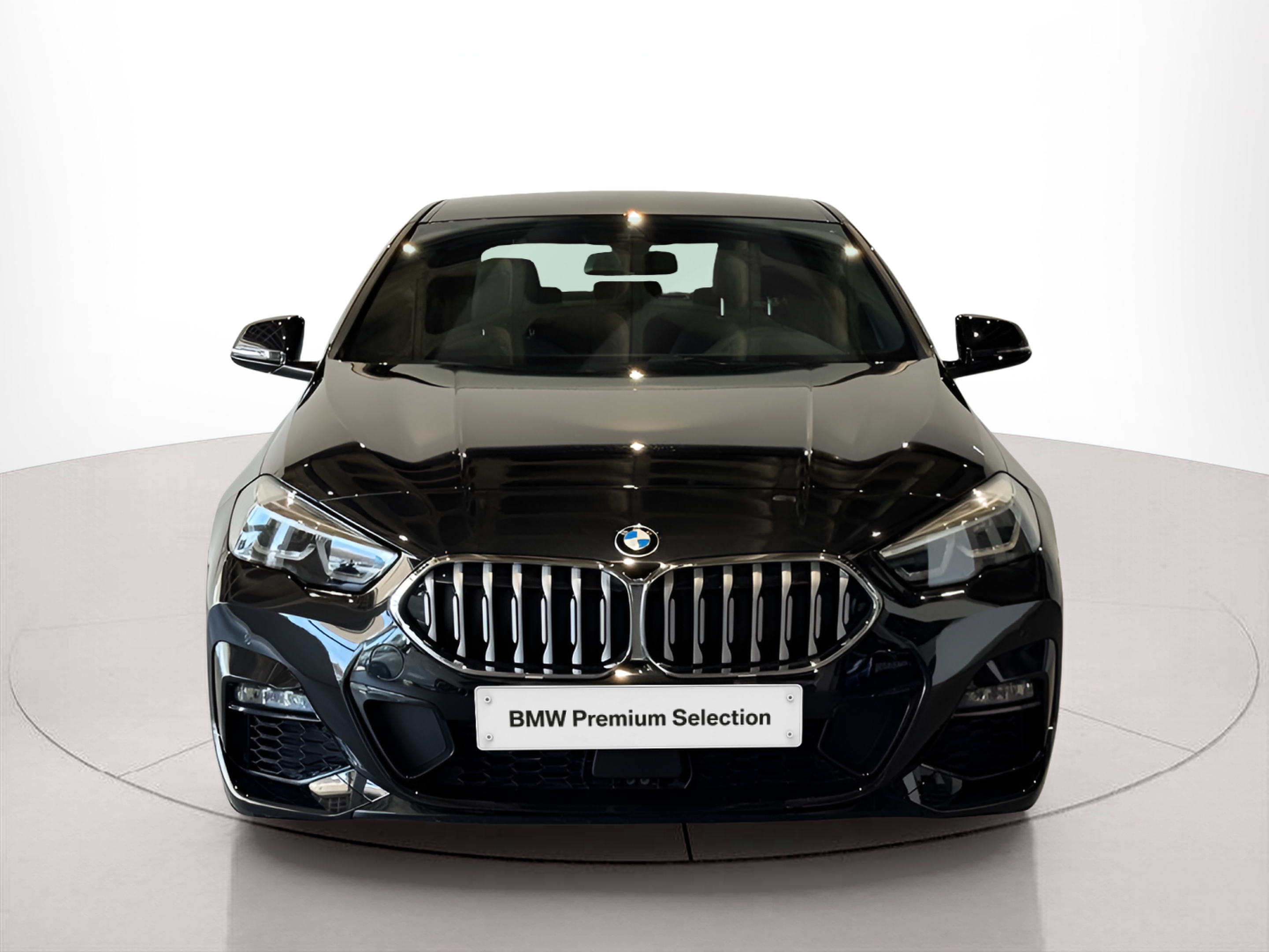 Fotos de BMW Série 2 216d Gran Coupe color Negro. Año 2024. 85KW(116CV). Diesel. En concesionario BMcar Braga de Braga