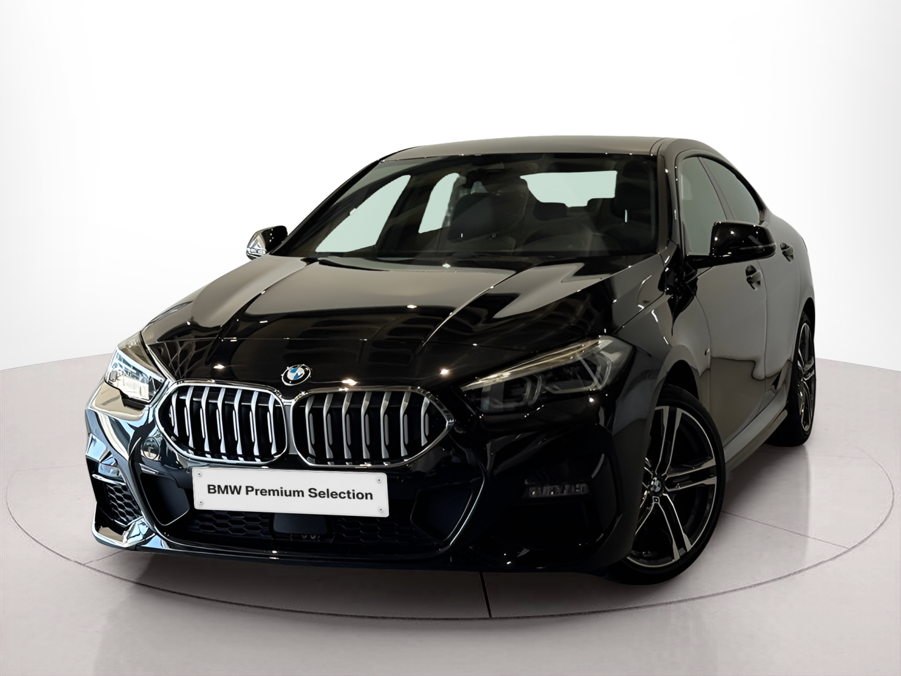 Fotos de BMW Série 2 216d Gran Coupe color Negro. Año 2024. 85KW(116CV). Diesel. En concesionario BMcar Braga de Braga