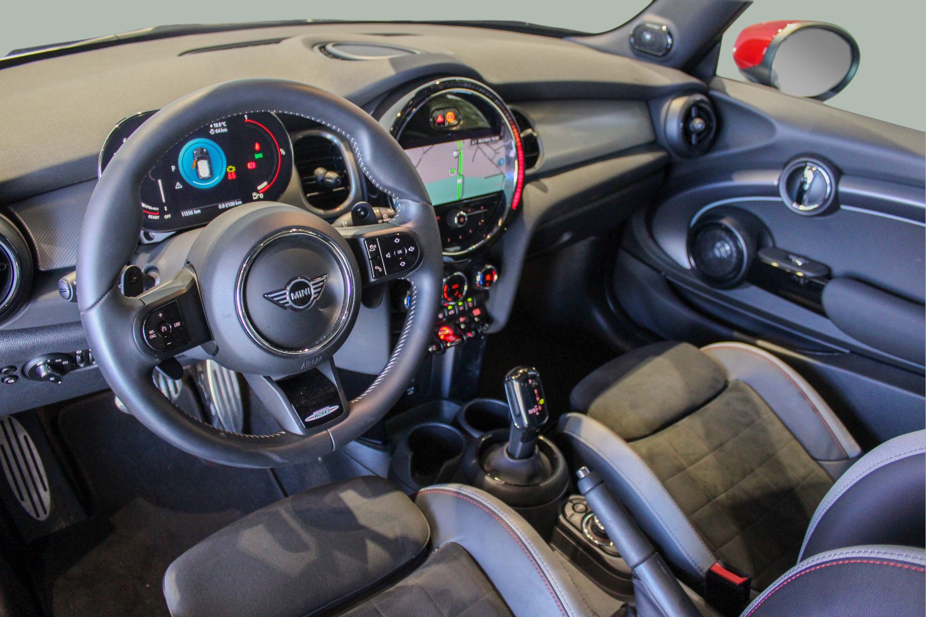 fotoG 6 del MINI MINI 3 Portas John Cooper Works 170 kW (231 CV) 231cv Gasolina de 2022 em Braga