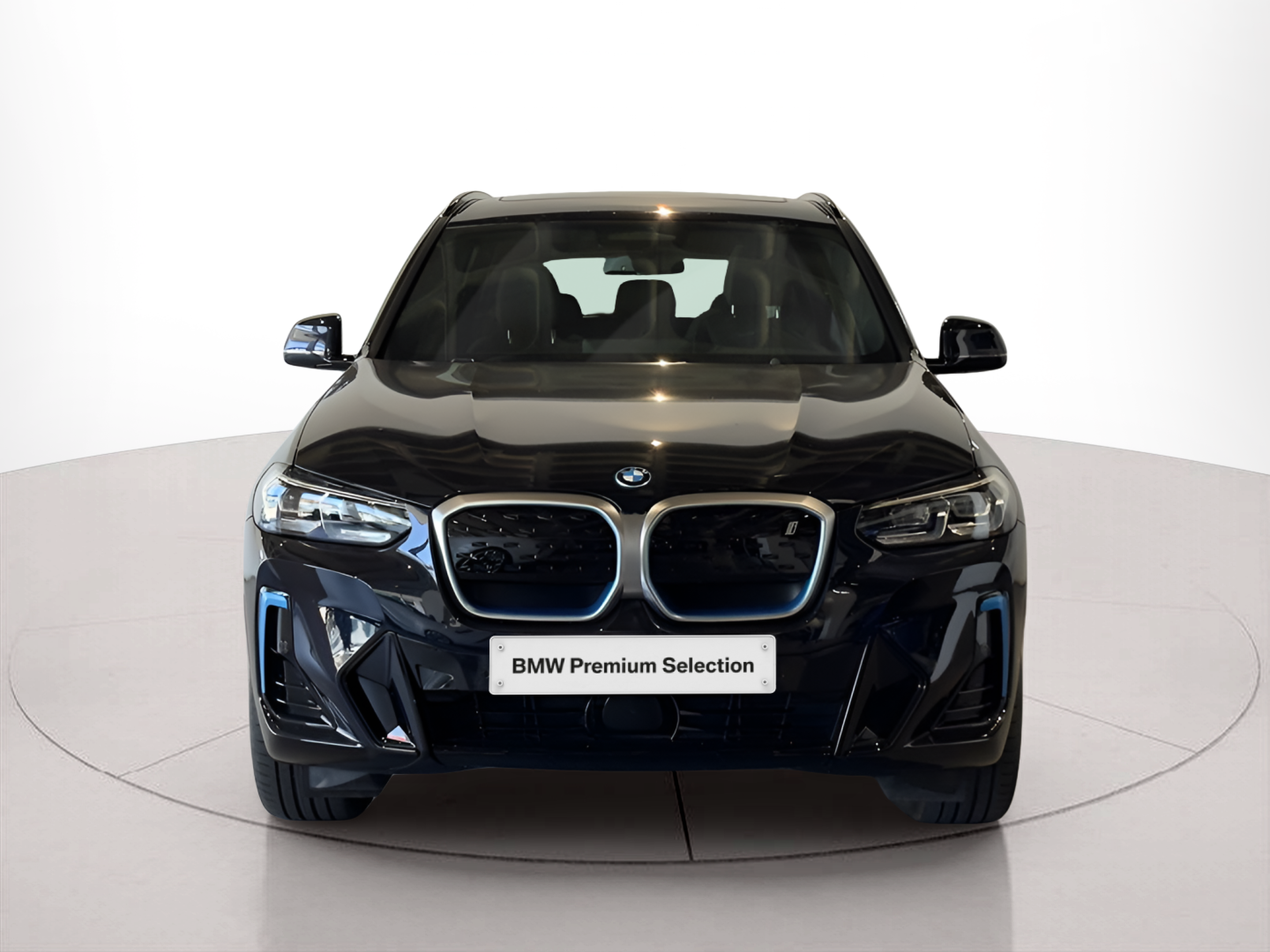 Fotos de BMW iX3 iX3 80 kWh color Negro. Año 2024. 210KW(286CV). Elétrico. En concesionario BMcar Braga de Braga