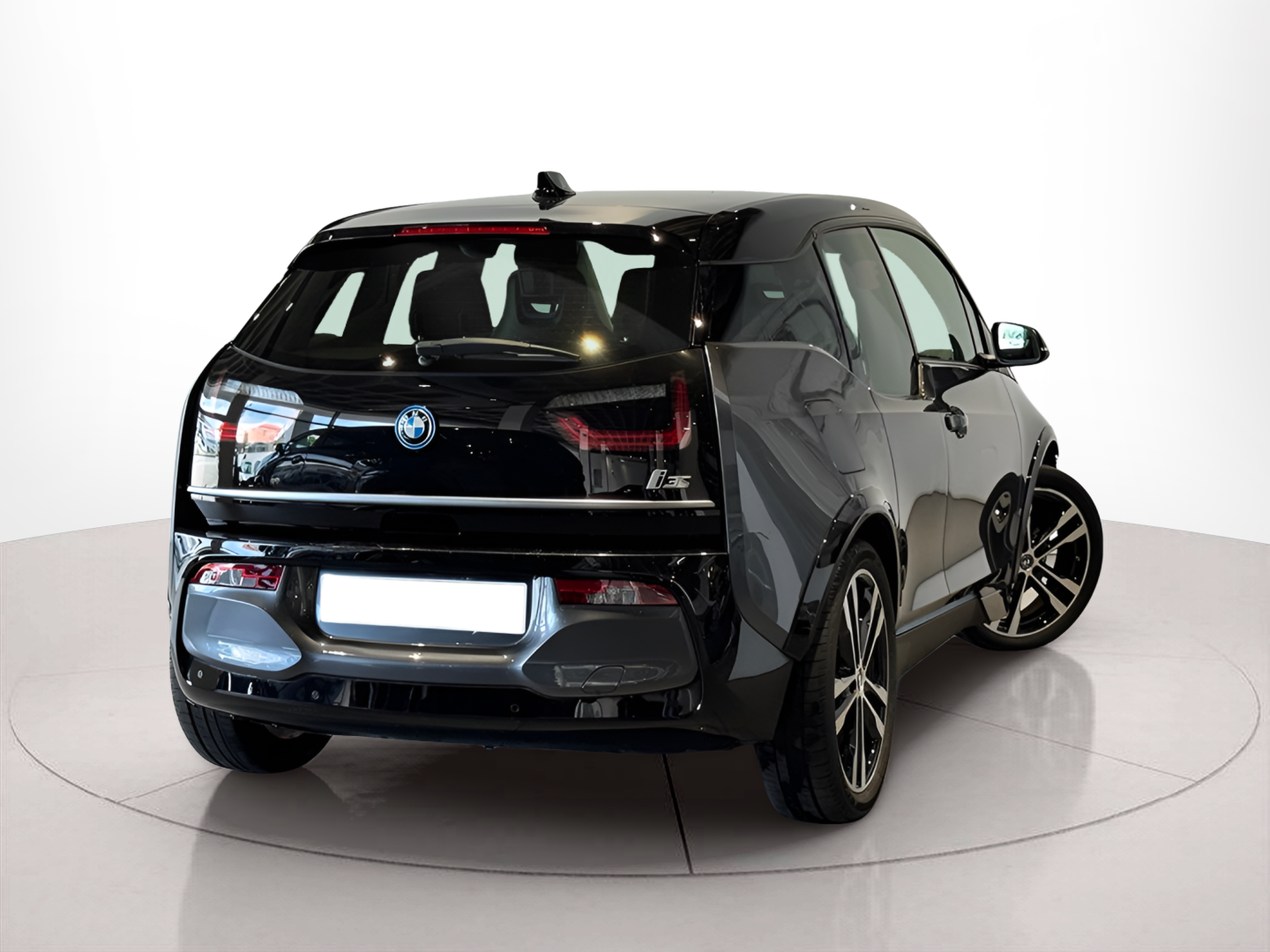 BMW i3 i3 120Ah color Gris. Año 2022. 135KW(184CV). Elétrico. En concesionario BMcar Braga de Braga