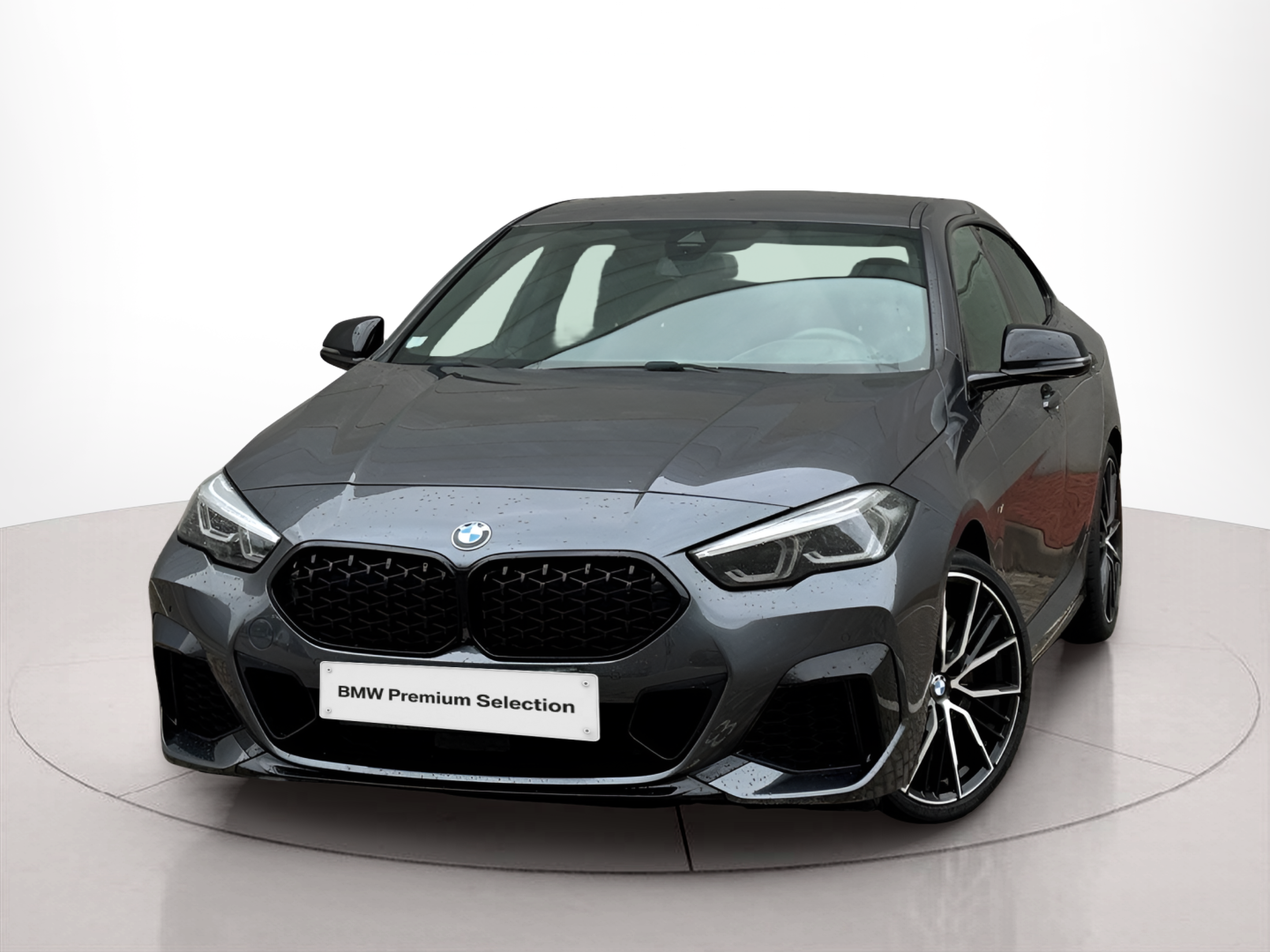 Fotos de BMW Série 2 M235i Gran Coupe color Gris. Año 2022. 225KW(306CV). Gasolina. En concesionario BMcar Famalicão de Vila Nova de Famalicão