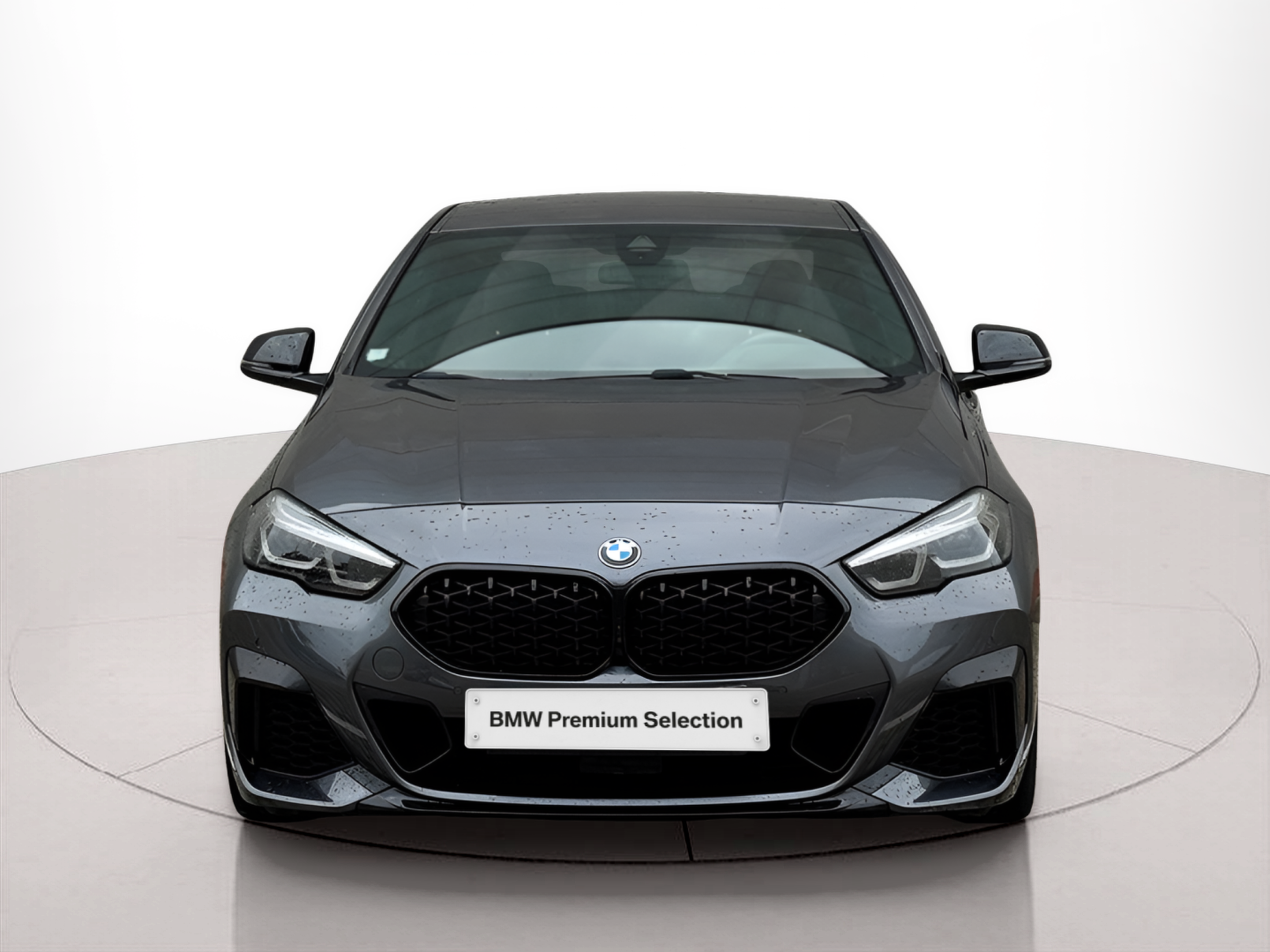 Fotos de BMW Série 2 M235i Gran Coupe color Gris. Año 2022. 225KW(306CV). Gasolina. En concesionario BMcar Famalicão de Vila Nova de Famalicão