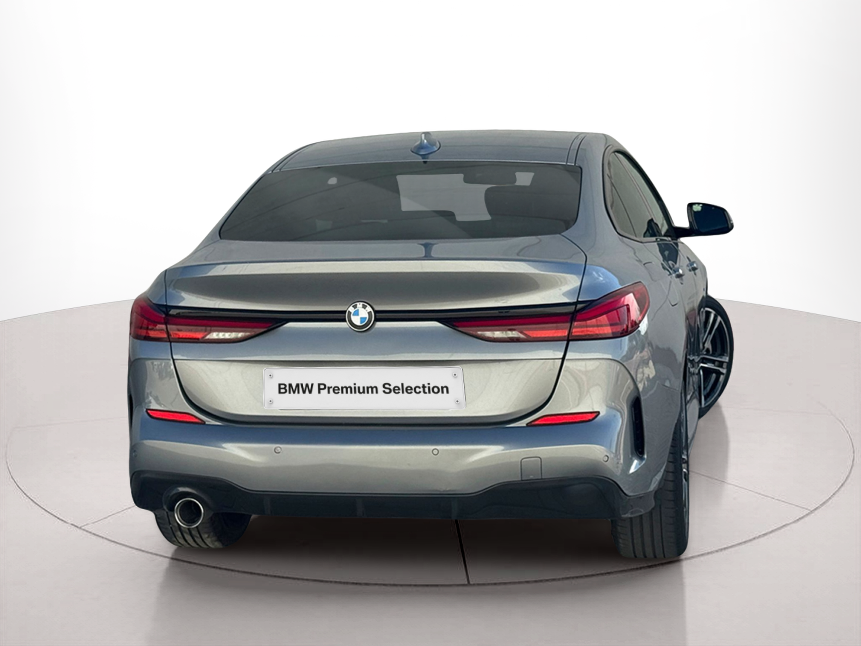 BMW Série 2 216d Gran Coupe color Gris. Año 2024. 85KW(116CV). Diesel. En concesionario BMcar Braga de Braga