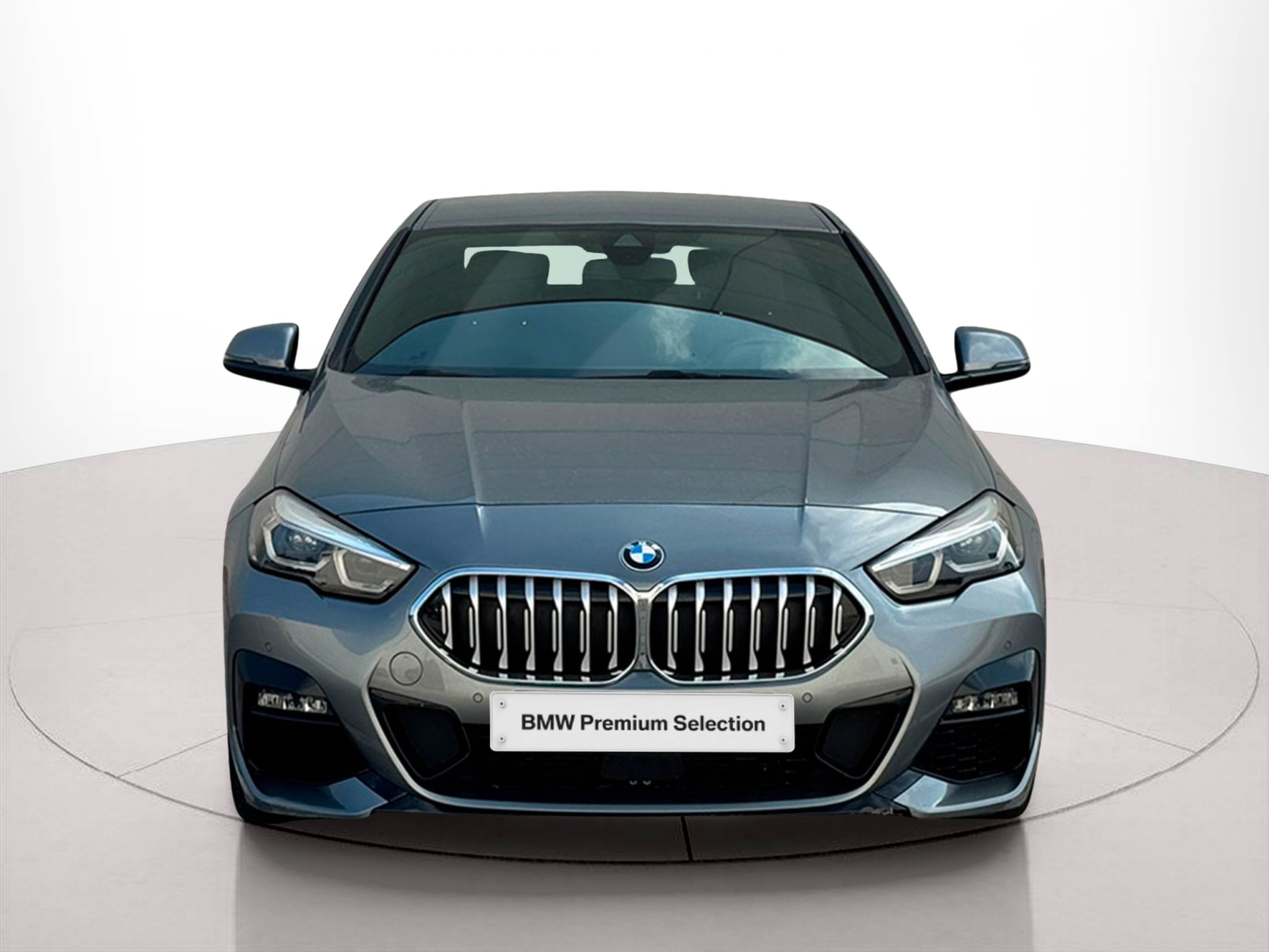 Fotos de BMW Série 2 216d Gran Coupe color Gris. Año 2024. 85KW(116CV). Diesel. En concesionario BMcar Braga de Braga