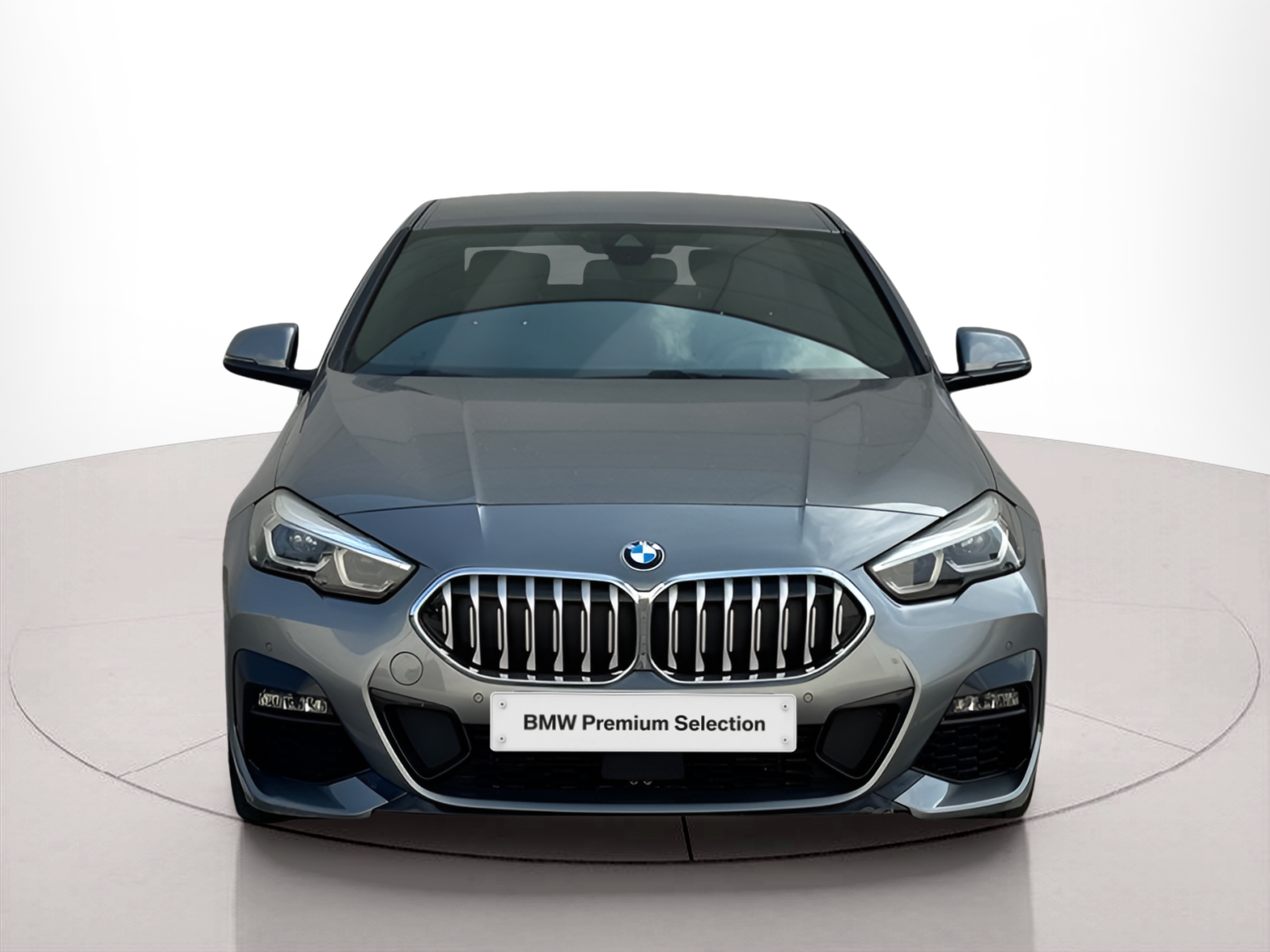 Fotos de BMW Série 2 216d Gran Coupe color Gris. Año 2024. 85KW(116CV). Diesel. En concesionario BMcar Barcelos de Barcelos