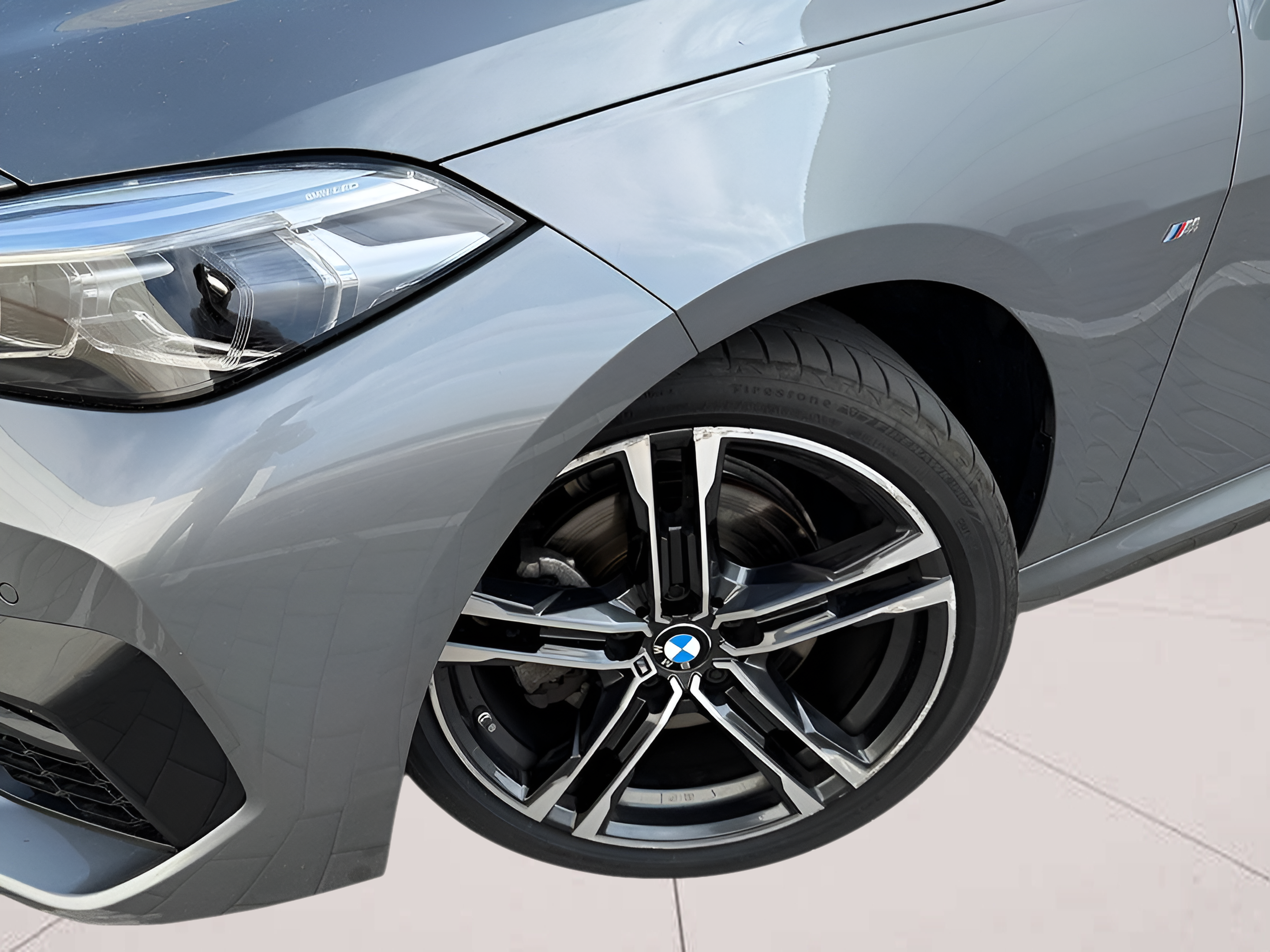 BMW Série 2 216d Gran Coupe color Gris. Año 2024. 85KW(116CV). Diesel. En concesionario BMcar Porto de Porto