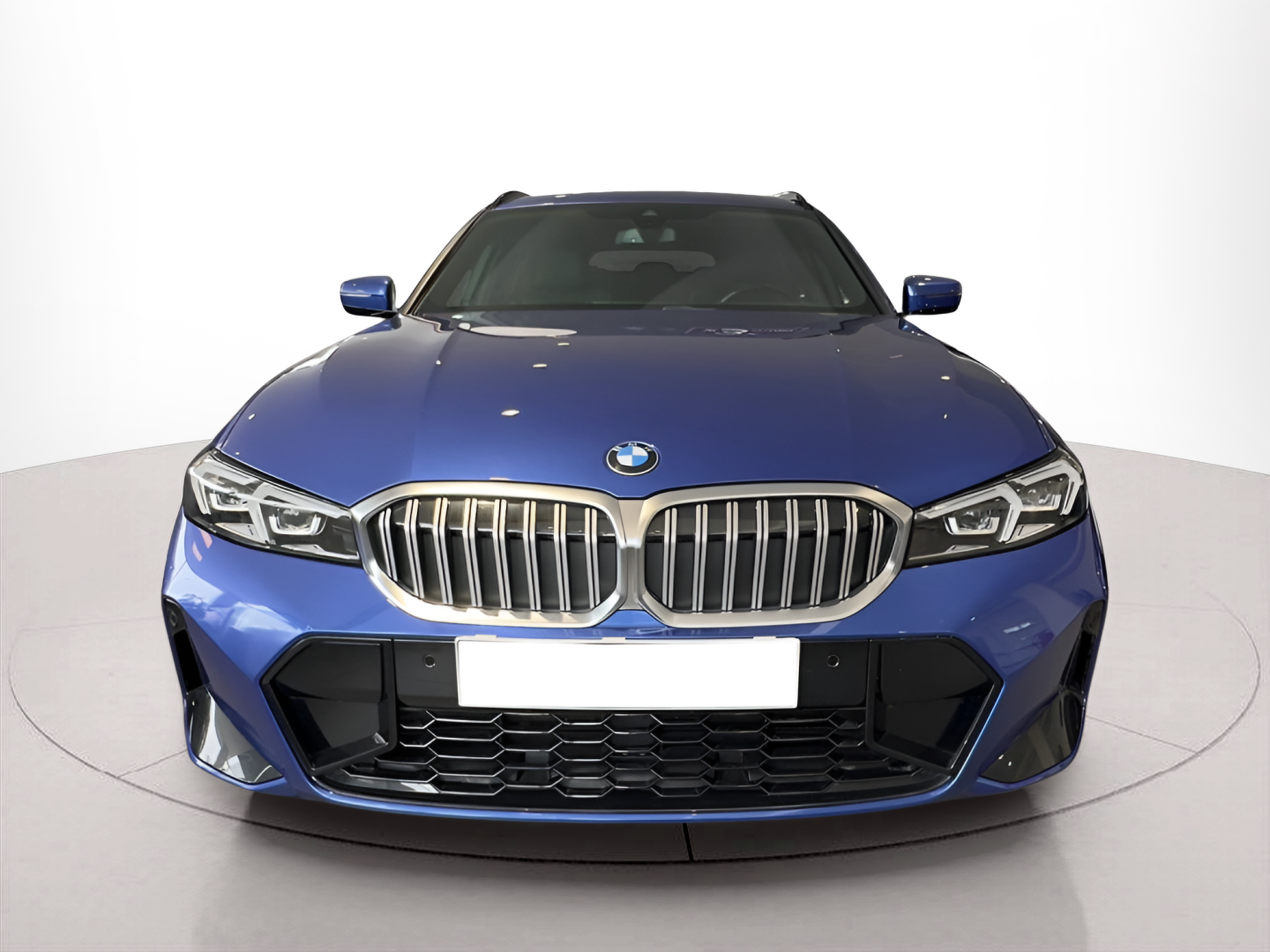 Fotos de BMW Série 3 320d Touring color Azul. Año 2023. 140KW(190CV). Diesel. En concesionario BMcar Viana do Castelo de Viana do Castelo