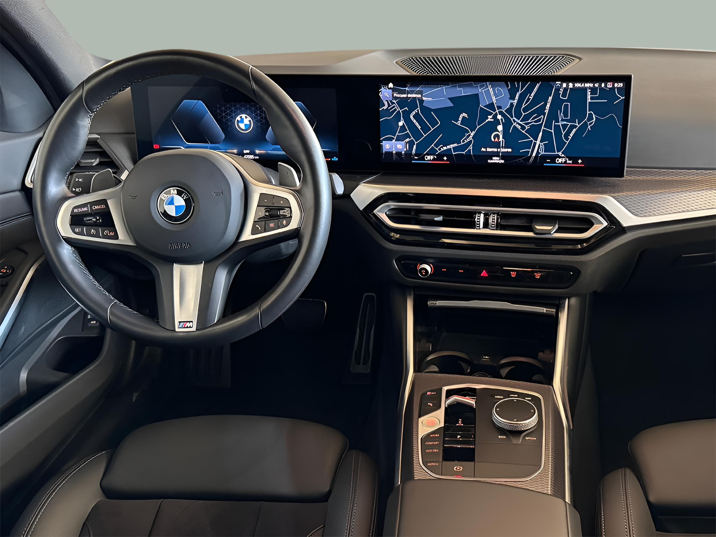 BMW Série 3 320d Touring color Gris. Año 2024. 140KW(190CV). Diesel. En concesionario BMcar Braga de Braga