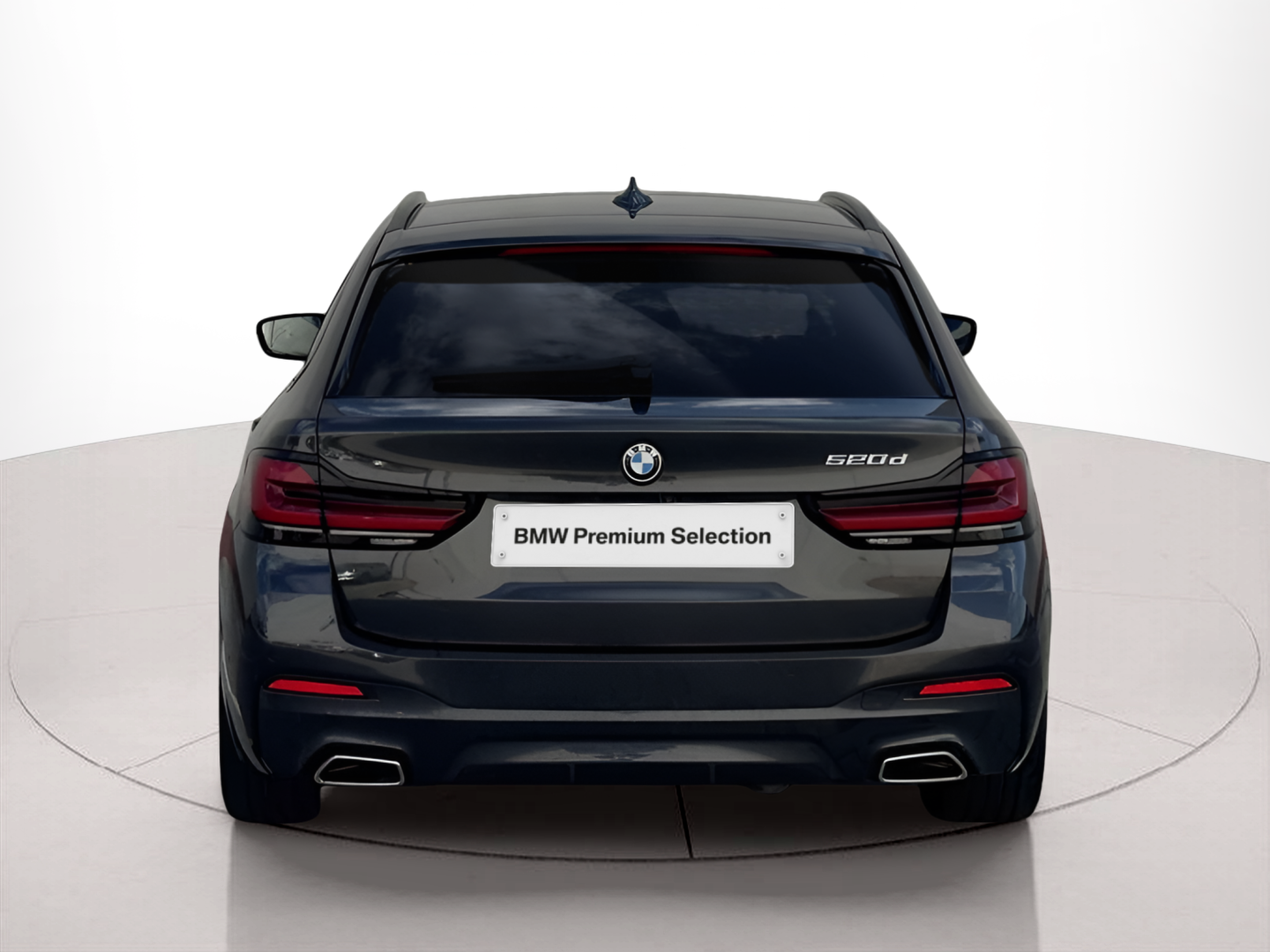 BMW Série 5 520d Touring color Gris. Año 2023. 140KW(190CV). Diesel. En concesionario BMcar Porto de Porto