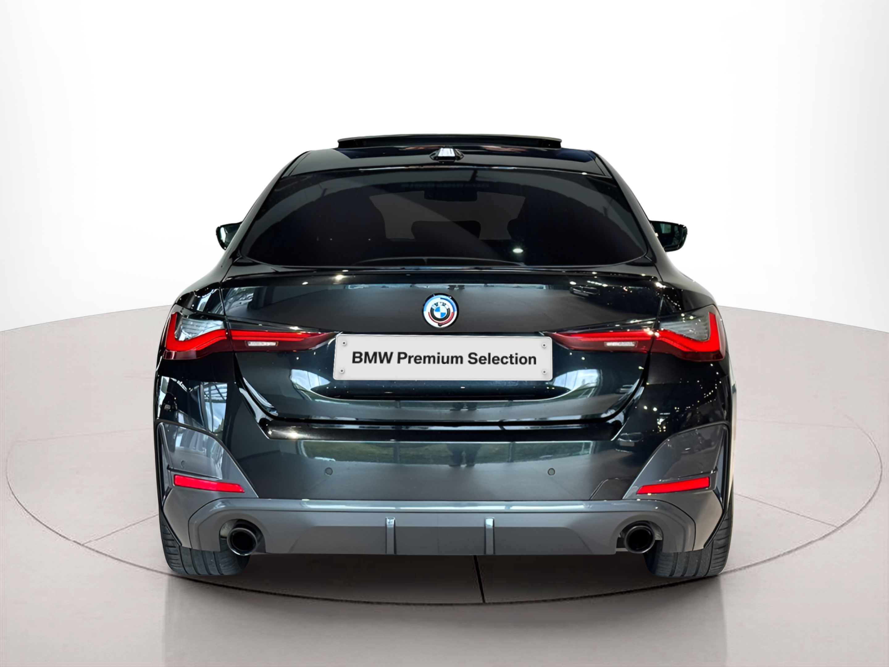 BMW Série 4 430d Berlina color Negro. Año 2023. 210KW(286CV). Diesel. En concesionario BMcar Guimarães de Guimarães