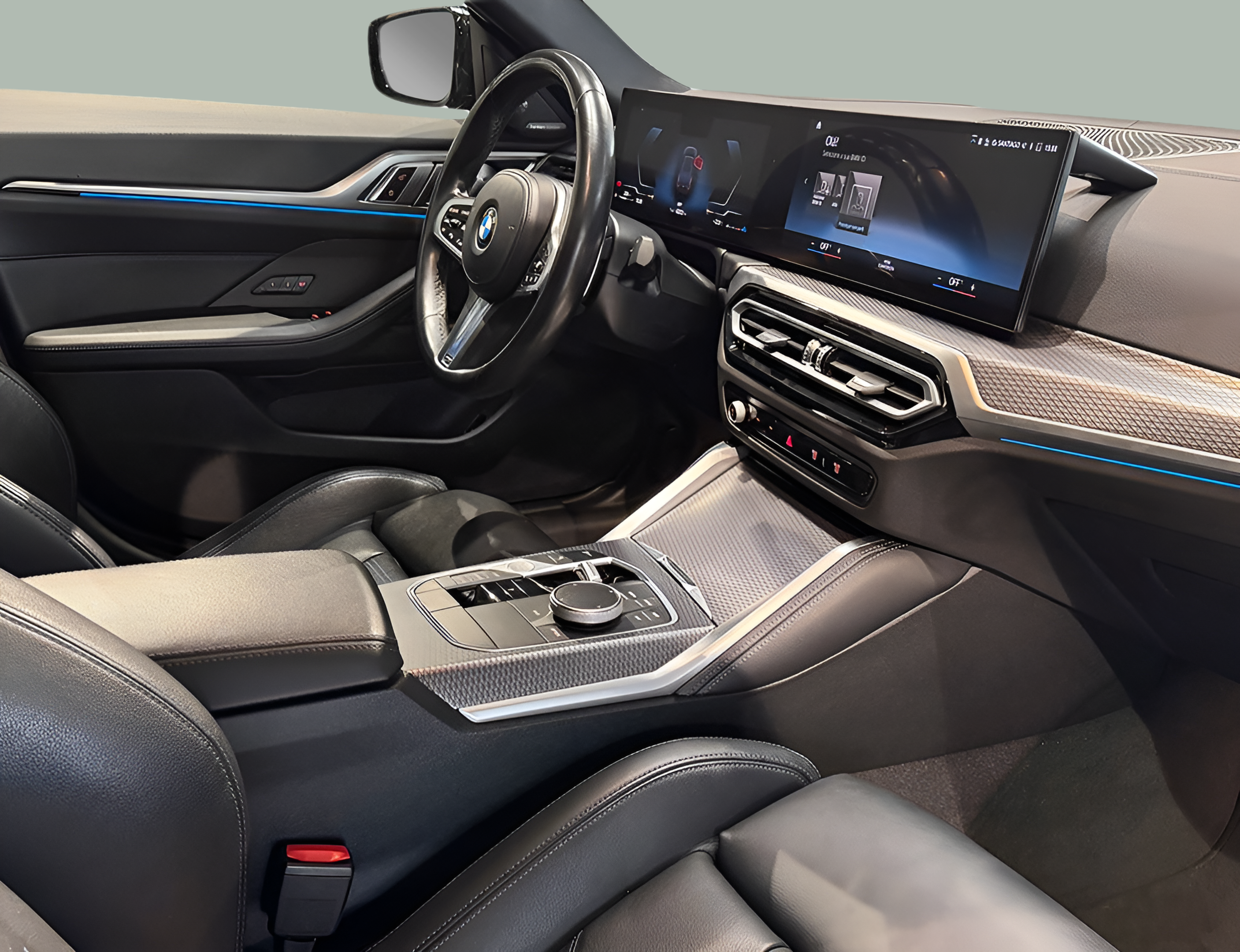 BMW Série 4 430d Berlina color Negro. Año 2023. 210KW(286CV). Diesel. En concesionario BMcar Guimarães de Guimarães