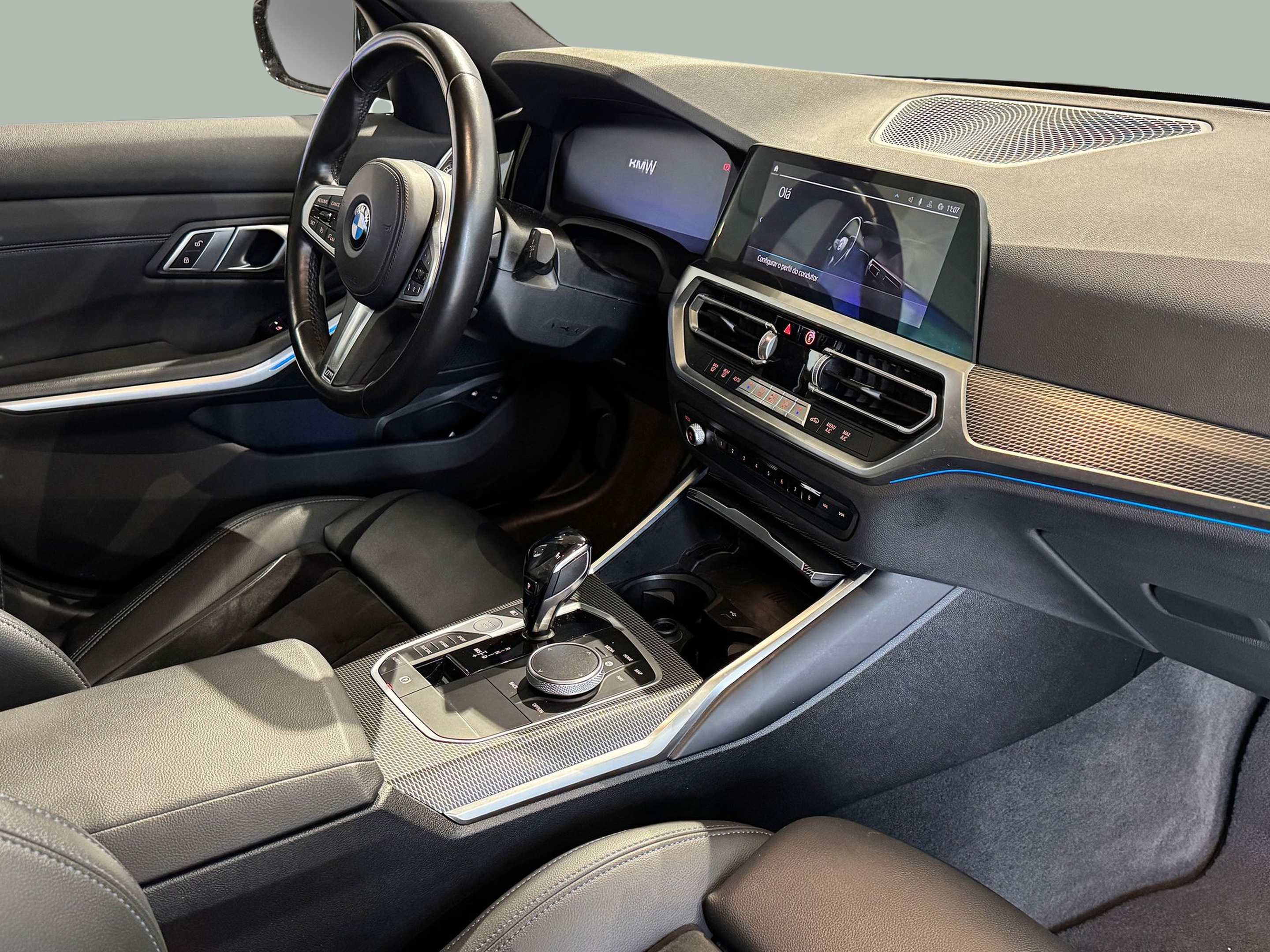 BMW Série 3 330e Touring color Gris. Año 2020. 215KW(292CV). Elétrico / Gasolina Híbrido. En concesionario BMcar Braga de Braga