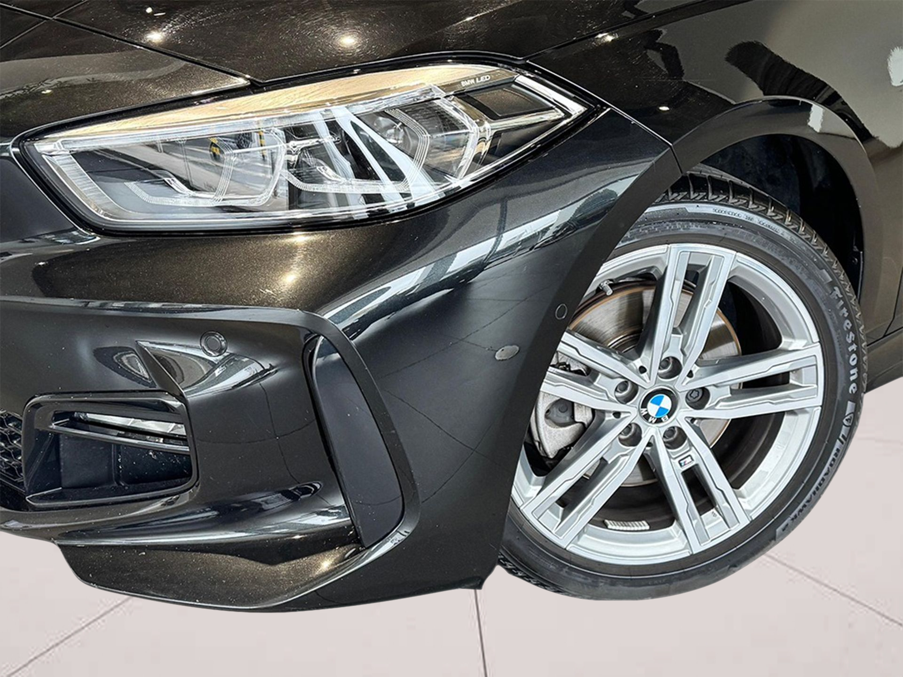 BMW Série 1 116d color Negro. Año 2024. 85KW(116CV). Diesel. En concesionario BMcar Braga de Braga