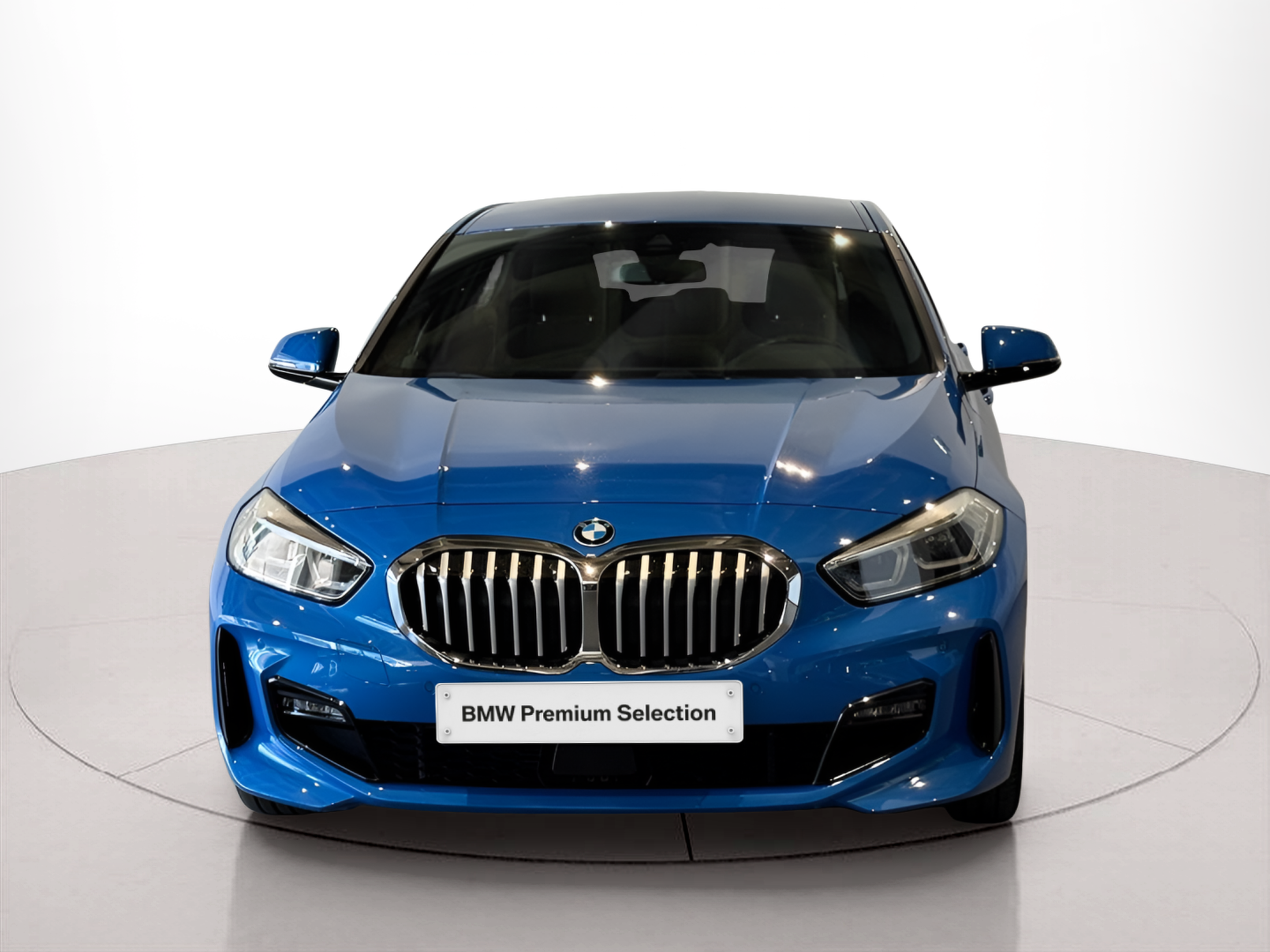 Fotos de BMW Série 1 116d color Azul. Año 2024. 85KW(116CV). Diesel. En concesionario BMcar Famalicão de Vila Nova de Famalicão