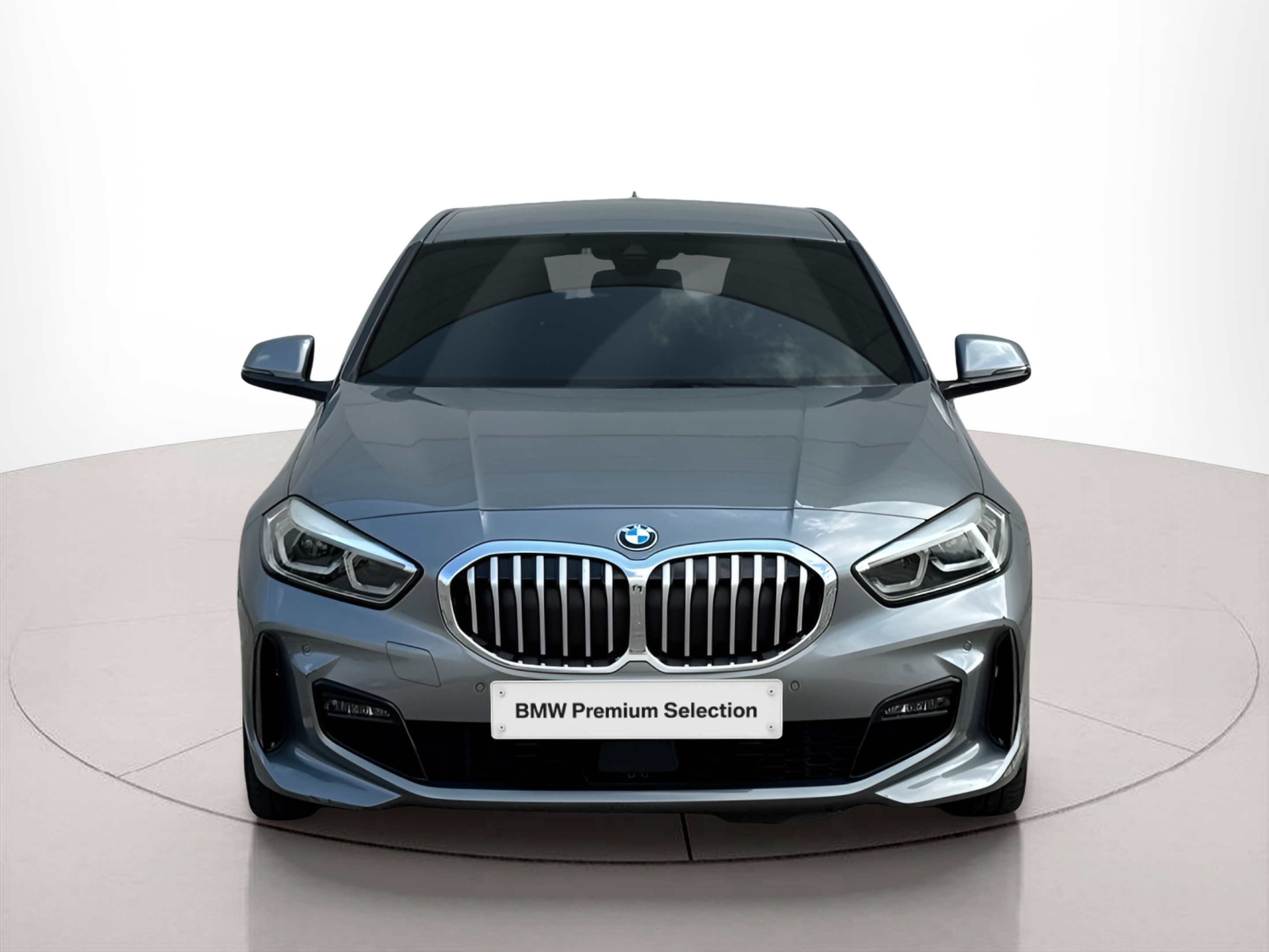 BMW Série 1 116d color Gris. Año 2024. 85KW(116CV). Diesel. En concesionario BMcar Barcelos de Barcelos