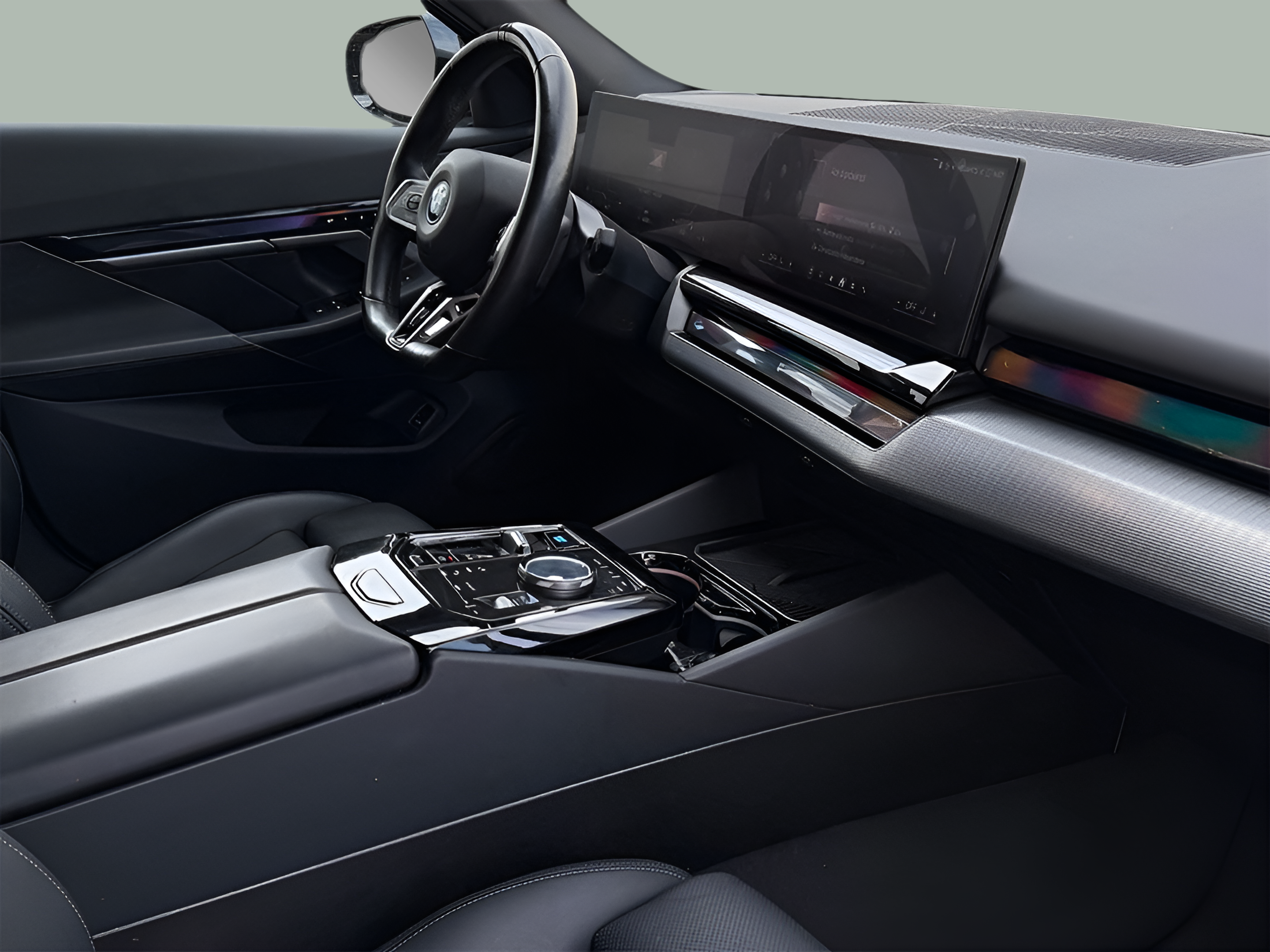 BMW i5 eDrive40 color Gris. Año 2024. 250KW(340CV). Elétrico. En concesionario BMcar Famalicão de Vila Nova de Famalicão
