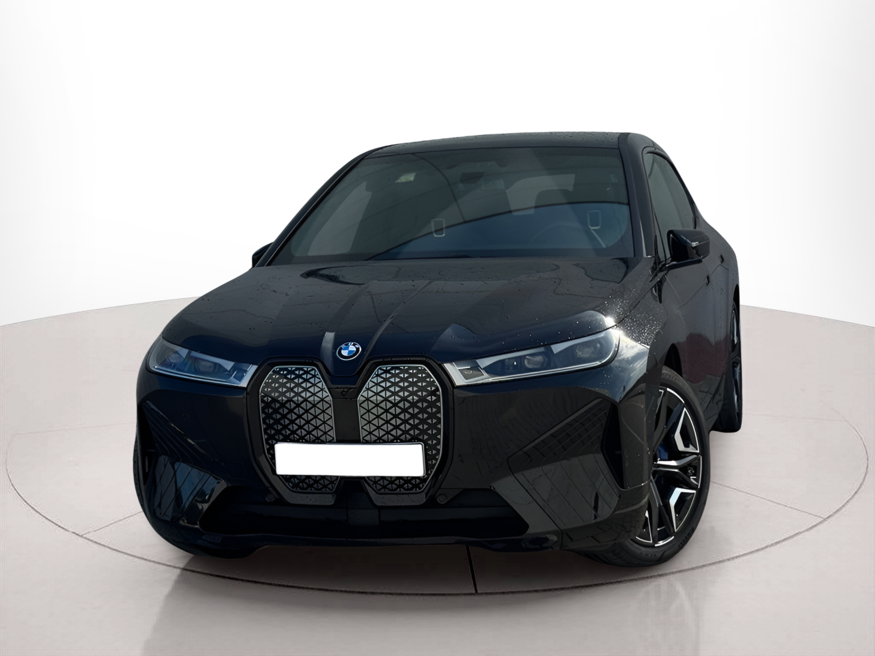Fotos de BMW iX xDrive50 color Negro. Año 2023. 385KW(523CV). Elétrico. En concesionario BMcar Famalicão de Vila Nova de Famalicão