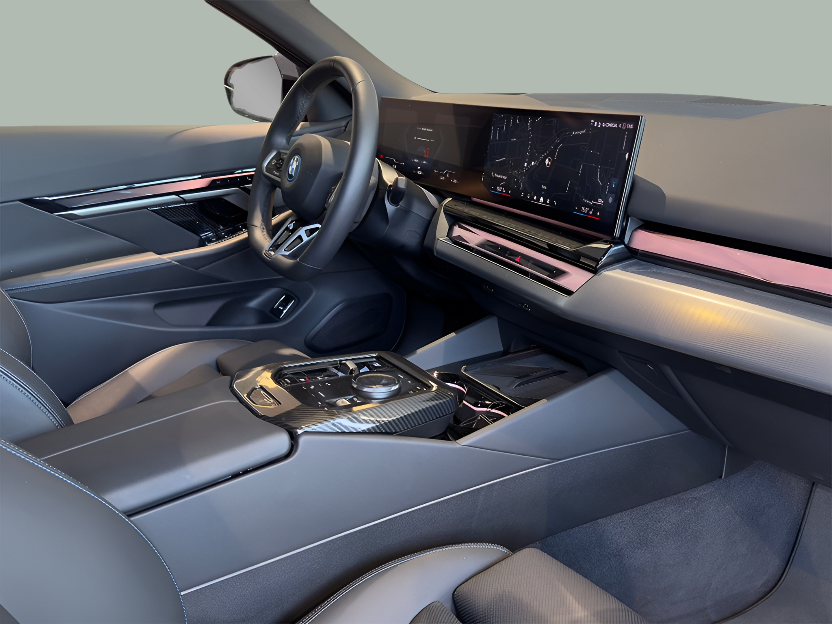 BMW i5 eDrive40 color Negro. Año 2024. 250KW(340CV). Elétrico. En concesionario BMcar Braga de Braga