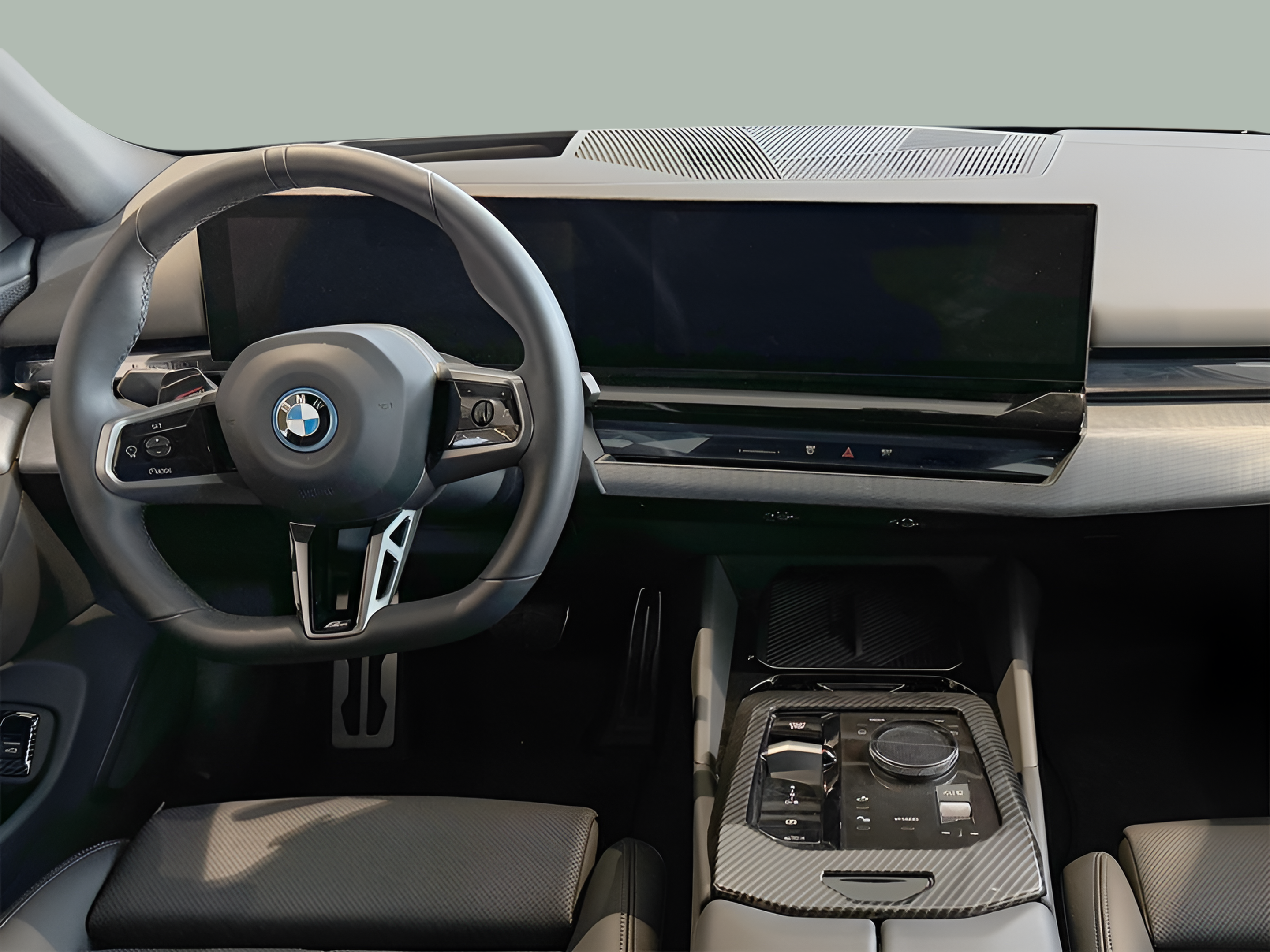 BMW i5 eDrive40 color Negro. Año 2024. 250KW(340CV). Elétrico. En concesionario BMcar Braga de Braga