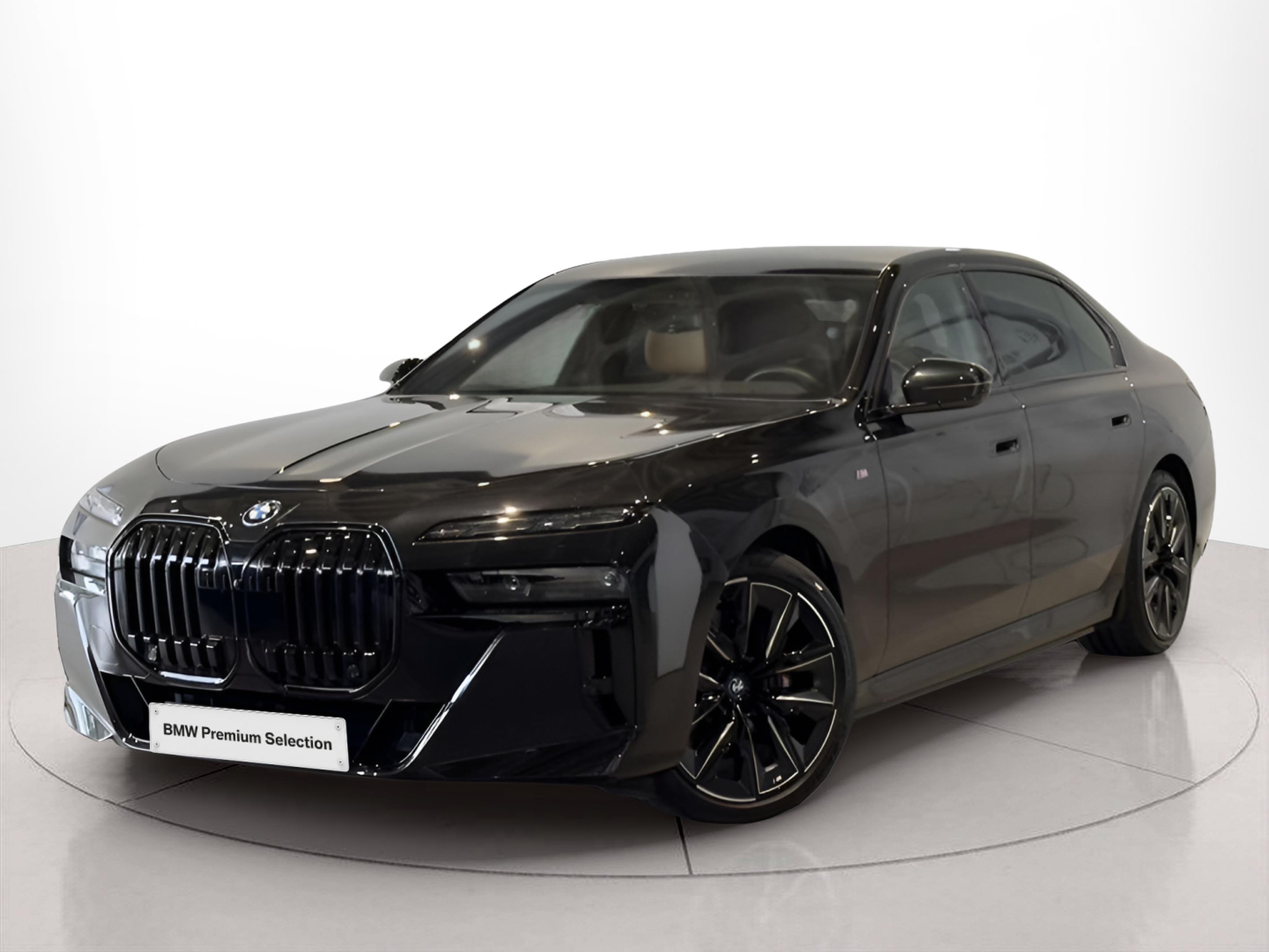 Fotos de BMW I7 xDrive60 color Negro. Año 2023. 400KW(544CV). Elétrico. En concesionario BMcar Famalicão de Vila Nova de Famalicão