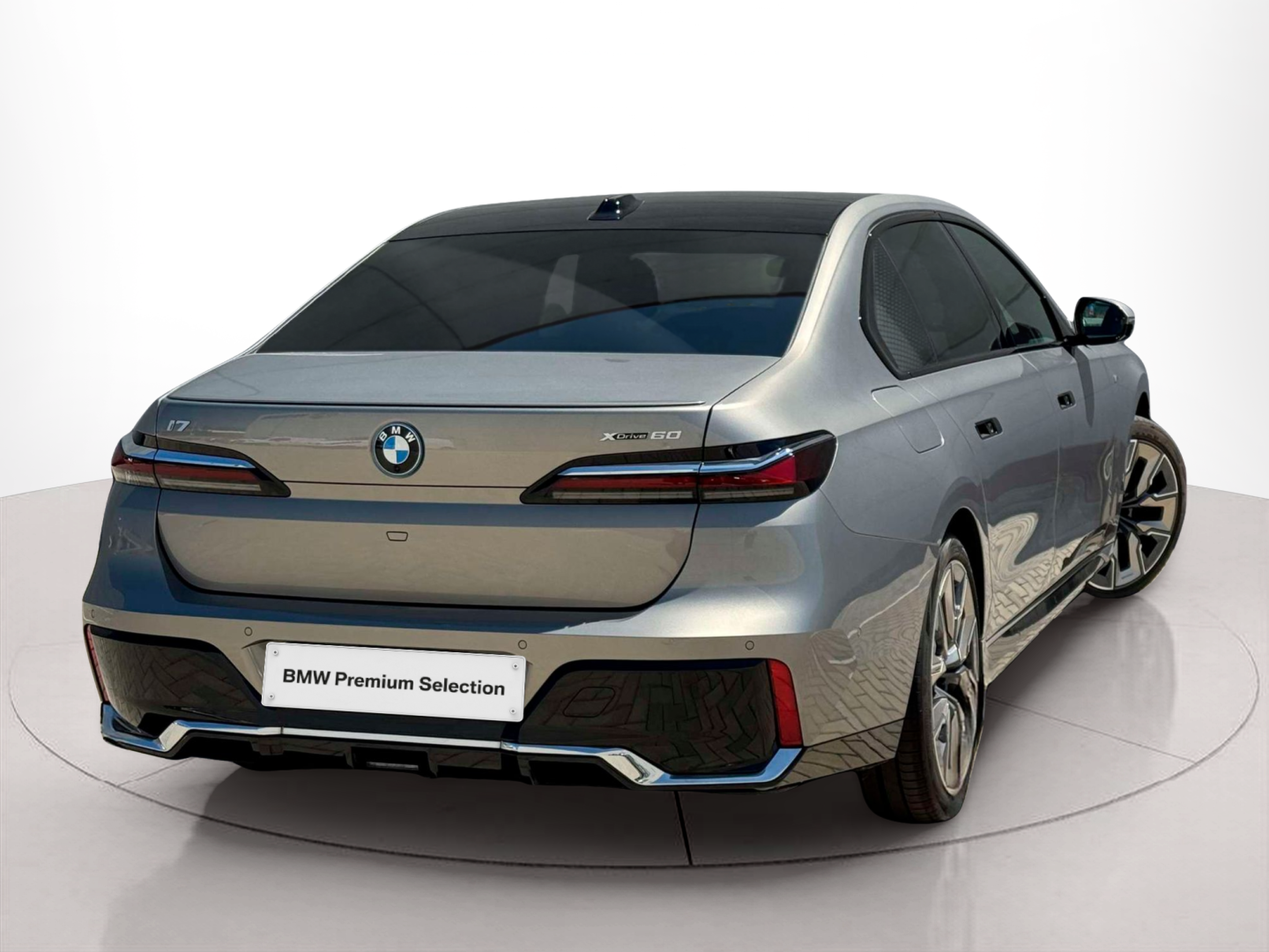 BMW I7 xDrive60 color Gris. Año 2023. 400KW(544CV). Elétrico. En concesionario BMcar Braga de Braga