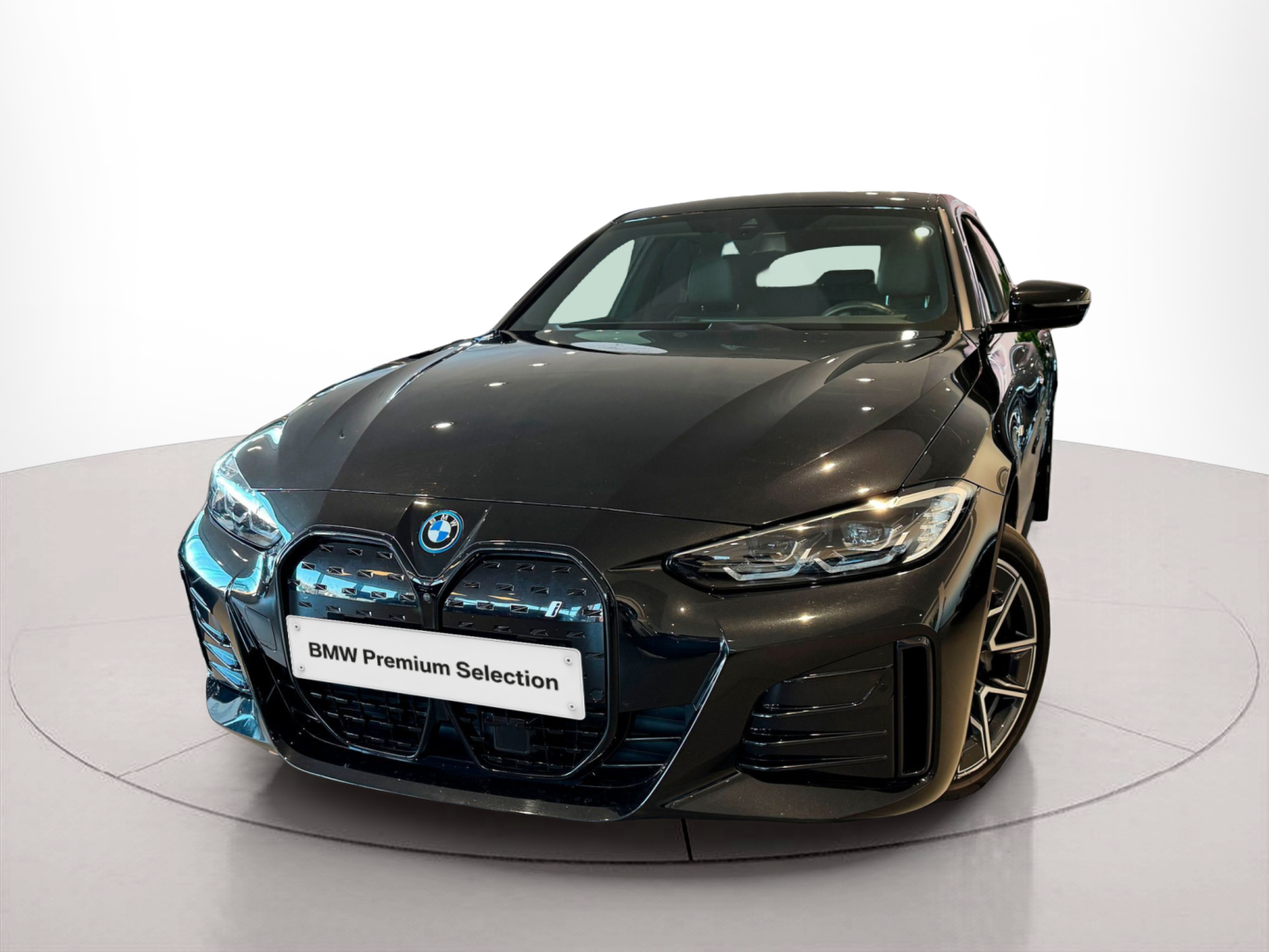 Fotos de BMW i4 i4 eDrive40 color Negro. Año 2024. 250KW(340CV). Elétrico. En concesionario BMcar Porto de Porto