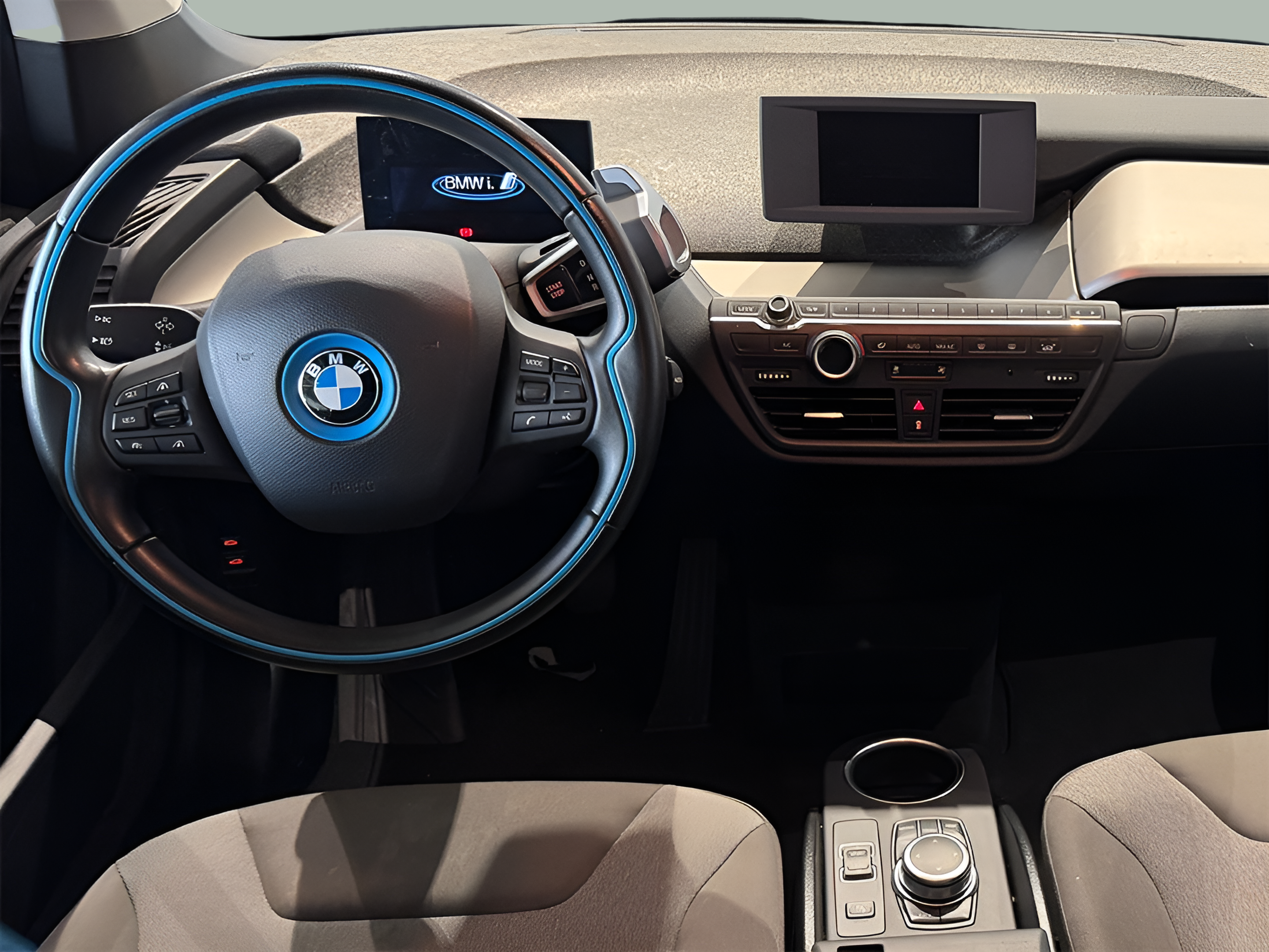 BMW i3 i3 120Ah color Gris. Año 2022. 135KW(184CV). Elétrico. En concesionario BMcar Braga de Braga