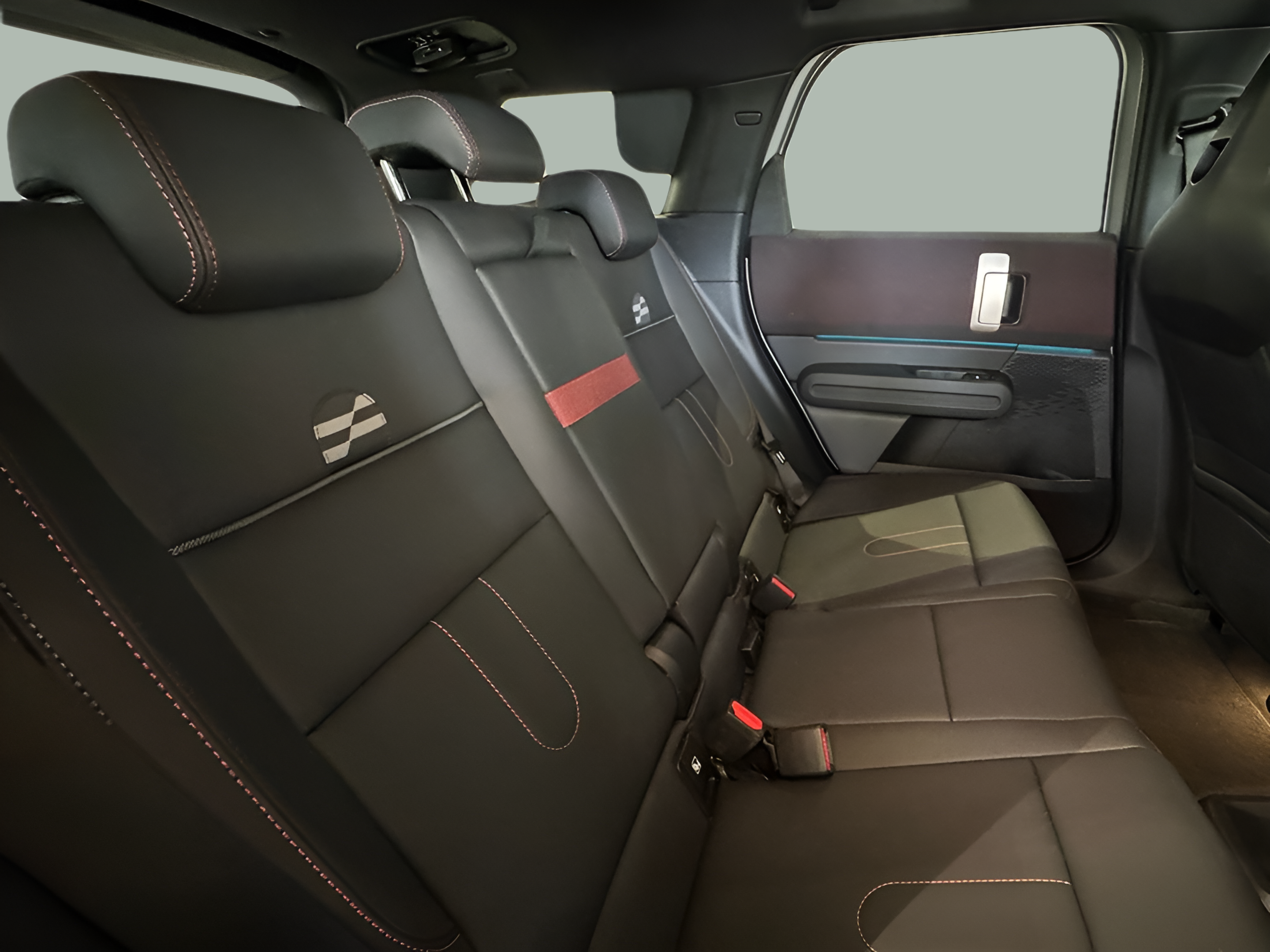 fotoG 8 del MINI MINI Countryman E 150 kW (204 CV) 204cv Elétrico de 2025 em Braga