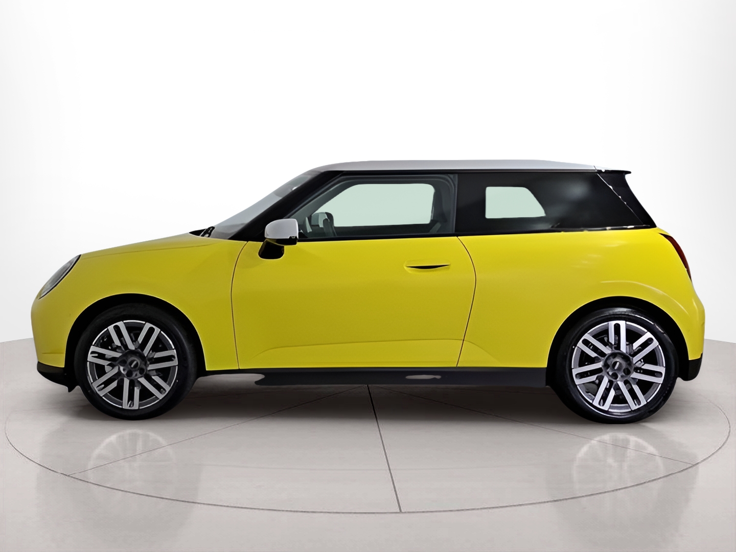 fotoG 4 del MINI MINI 3 Portas Cooper S E 160 kW (218 CV) 218cv Elétrico de 2024 em Vila Nova de Gaia