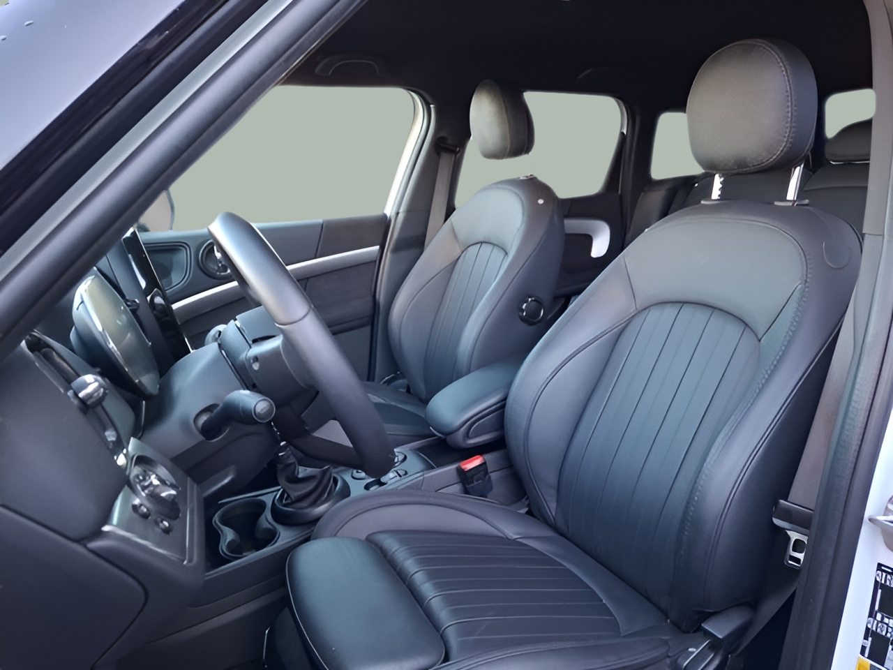 fotoG 10 del MINI MINI Countryman Cooper S E ALL4 162 kW (220 CV) 220cv Elétrico / Gasolina Híbrido de 2023 em Vila Nova de Gaia