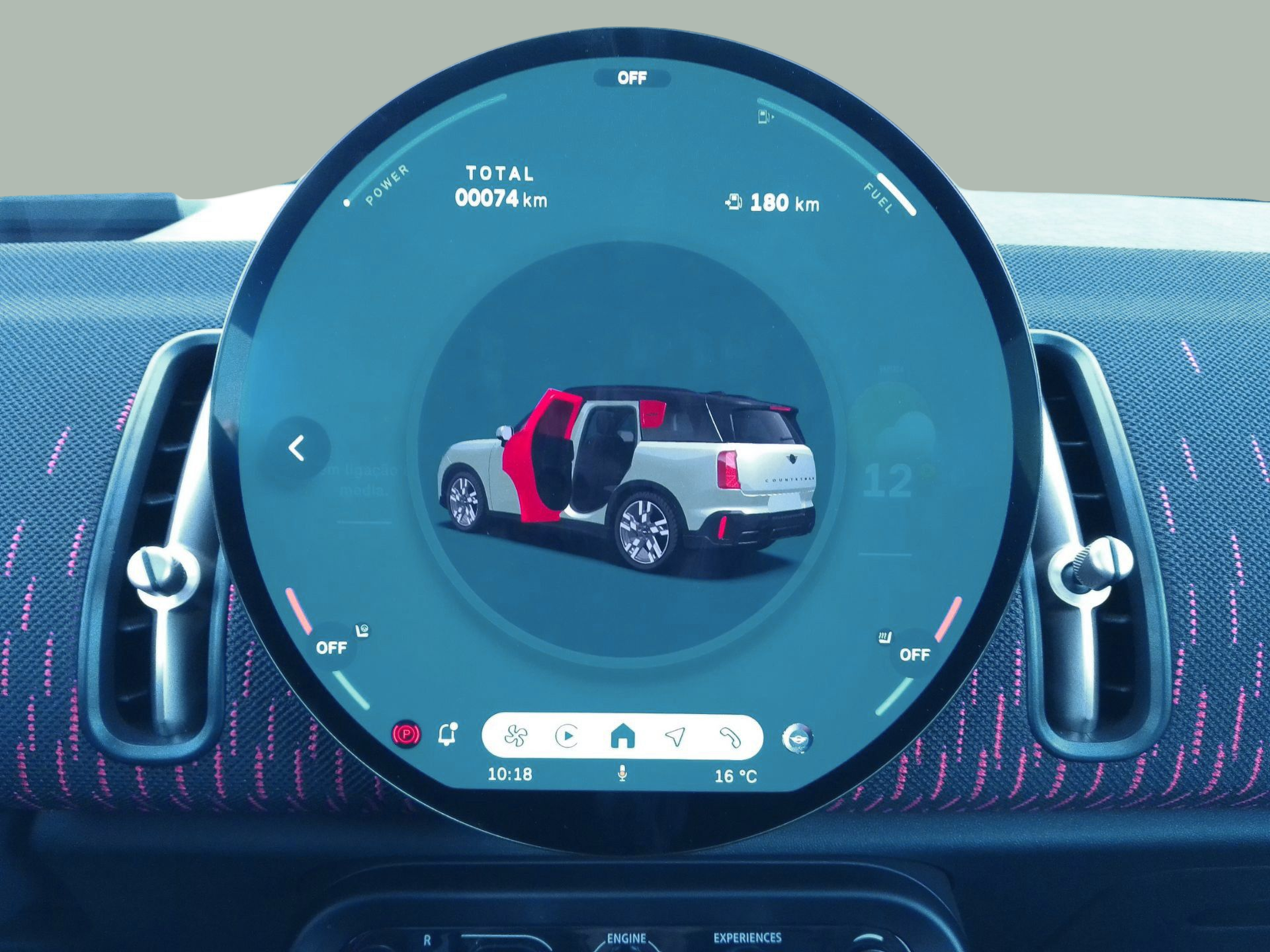 fotoG 15 del MINI MINI Countryman Cooper 125 kW (170 CV) 170cv Gasolina de 2024 em Vila Nova de Gaia